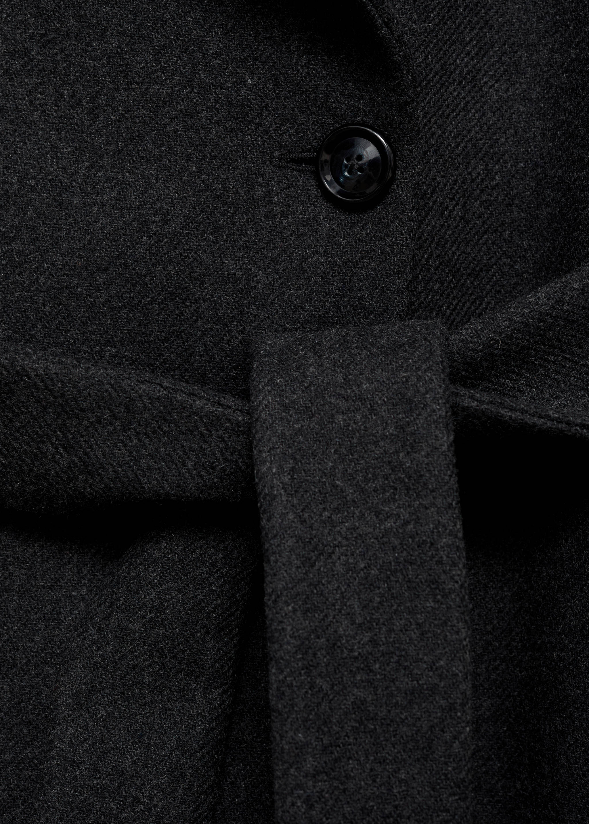 Woollen coat with belt - Details of the article 8