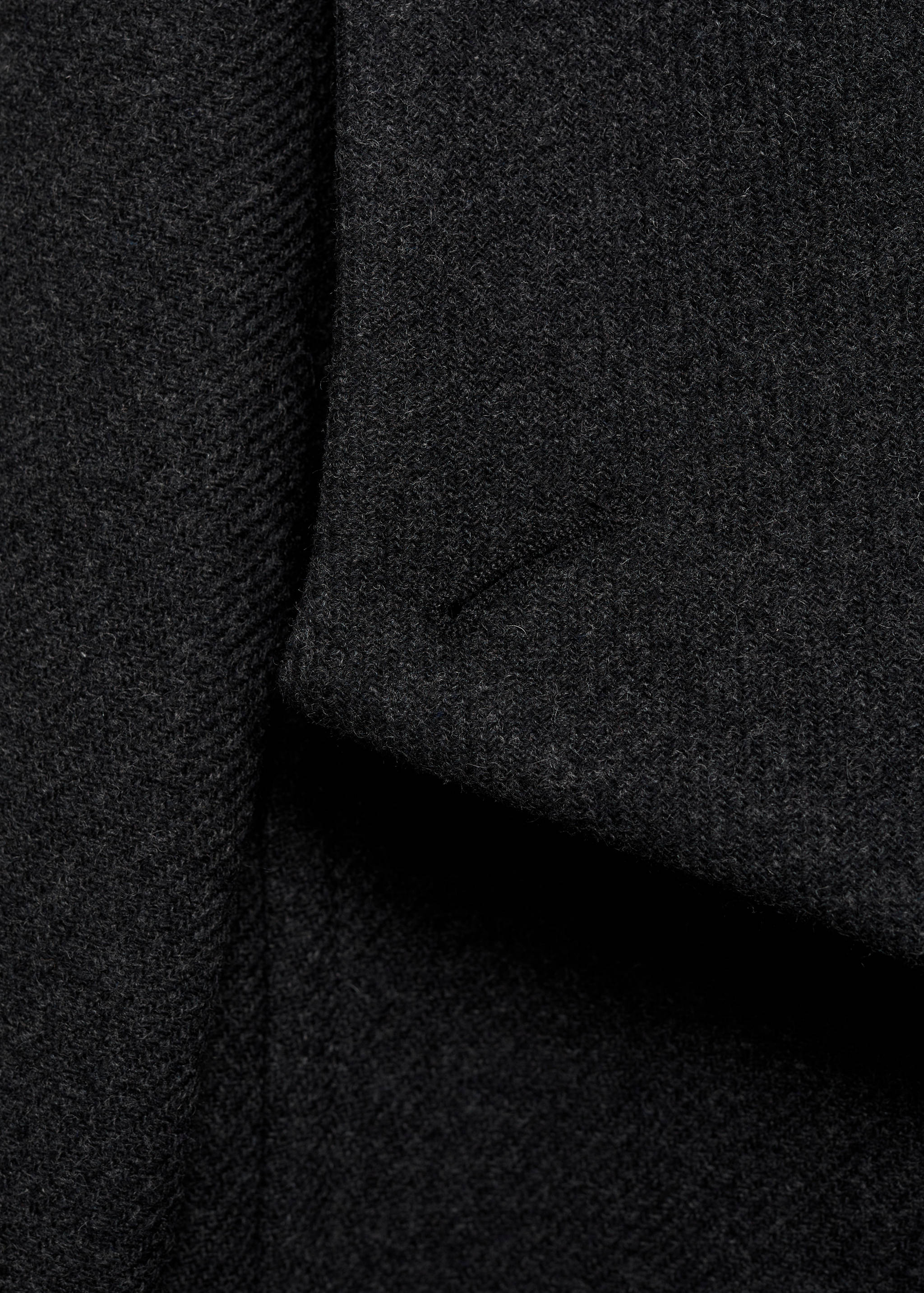 Woollen coat with belt - Details of the article 0