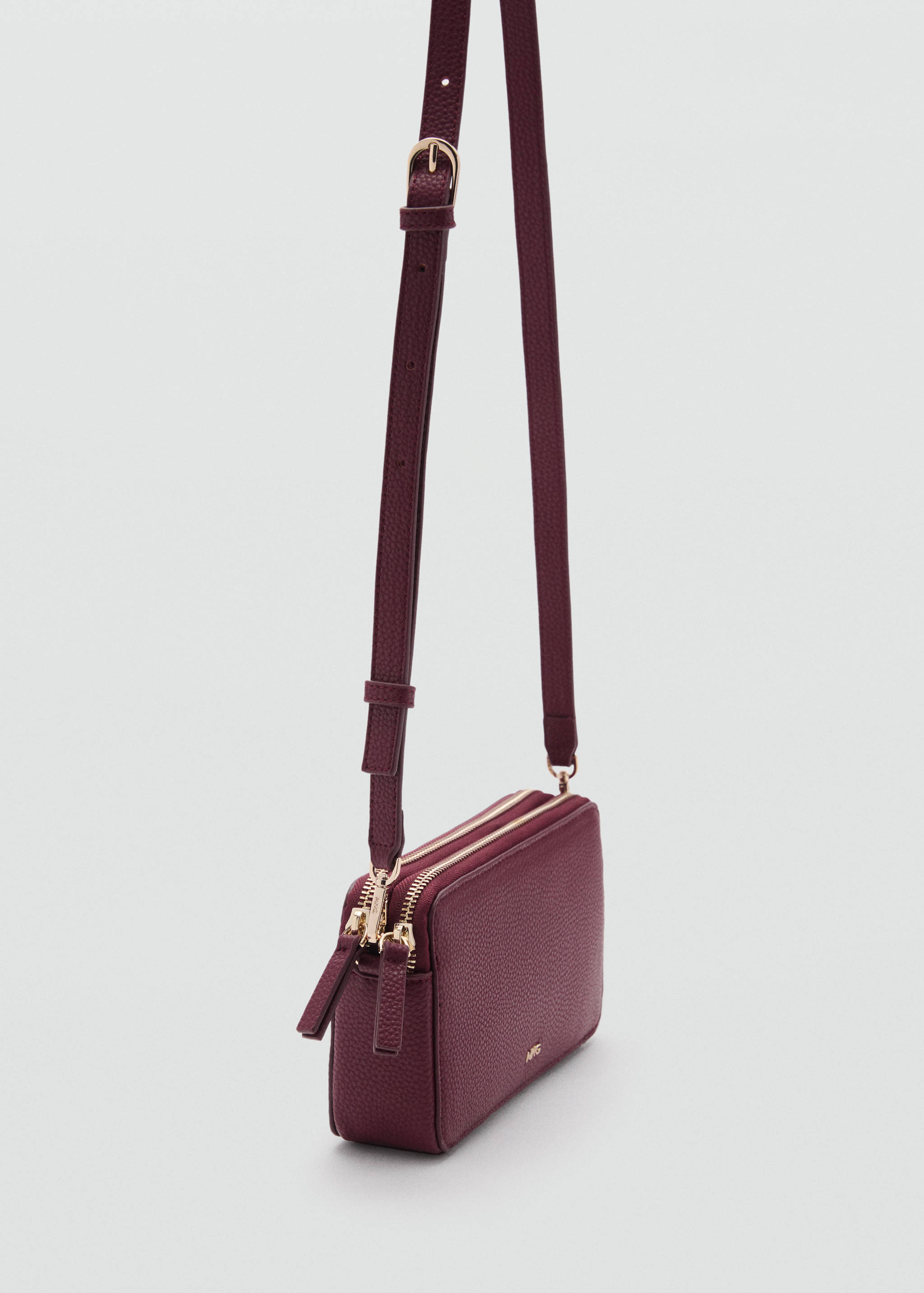 Bolso bandolera doble cremallera - Plano medio