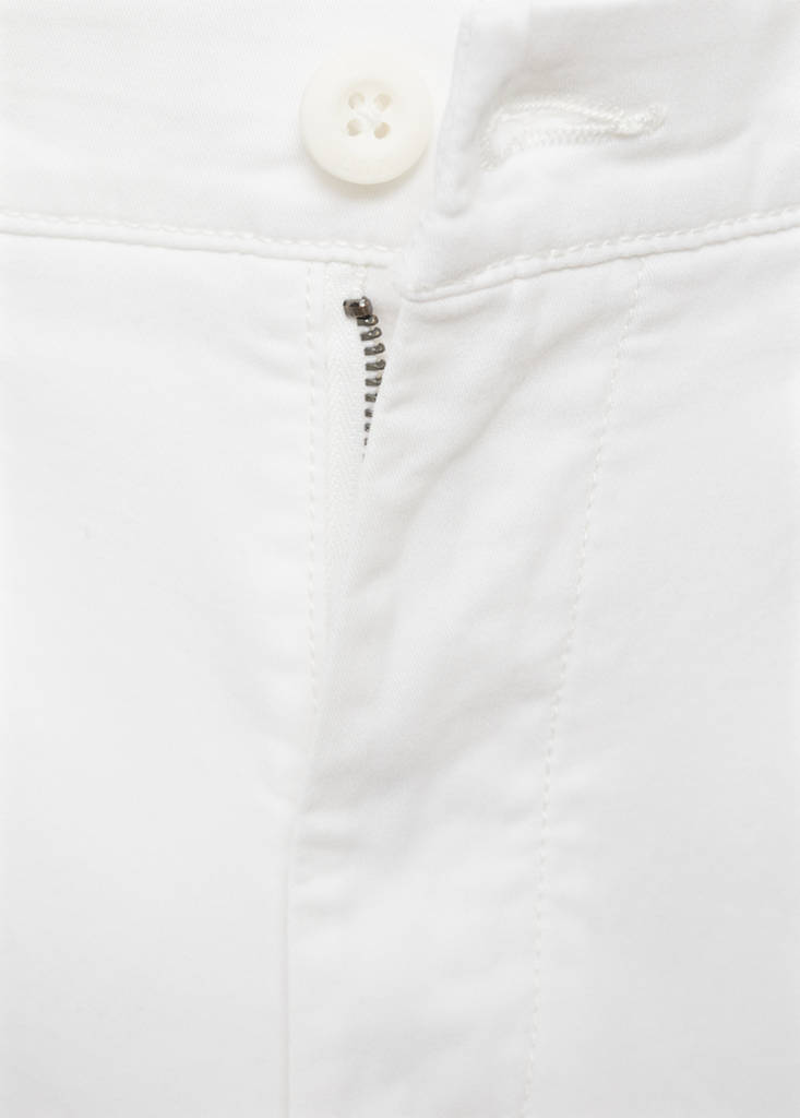 Plain chino trousers — White