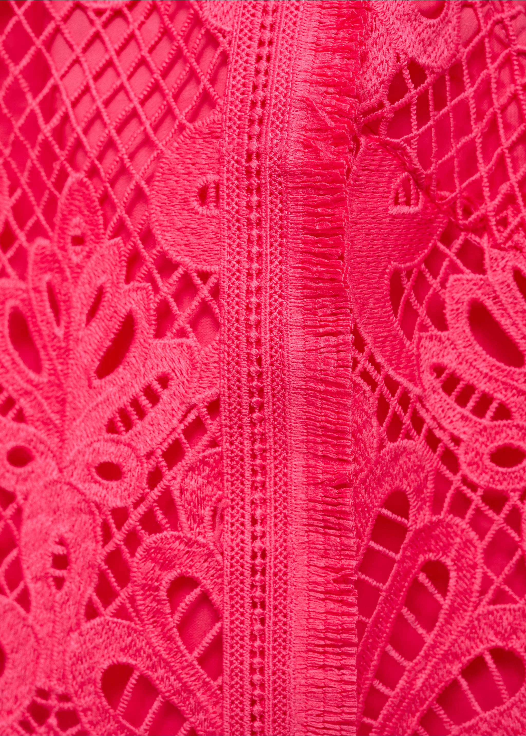 Crochet perkins-neck top - Details of the article 8, Fuchsia. Ref: 87092530-00.
