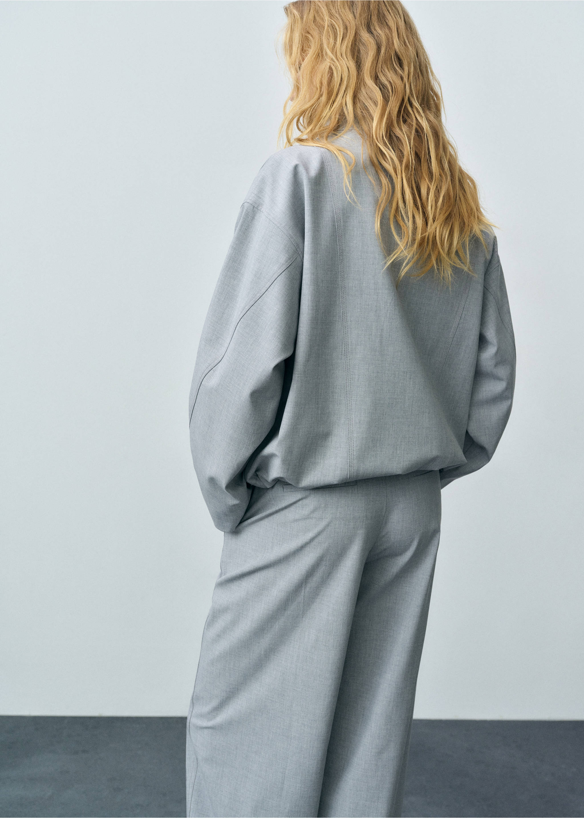 Oversized barn jacket with zipper - Reverse of the article, Grey. Ref: 87092538-00.