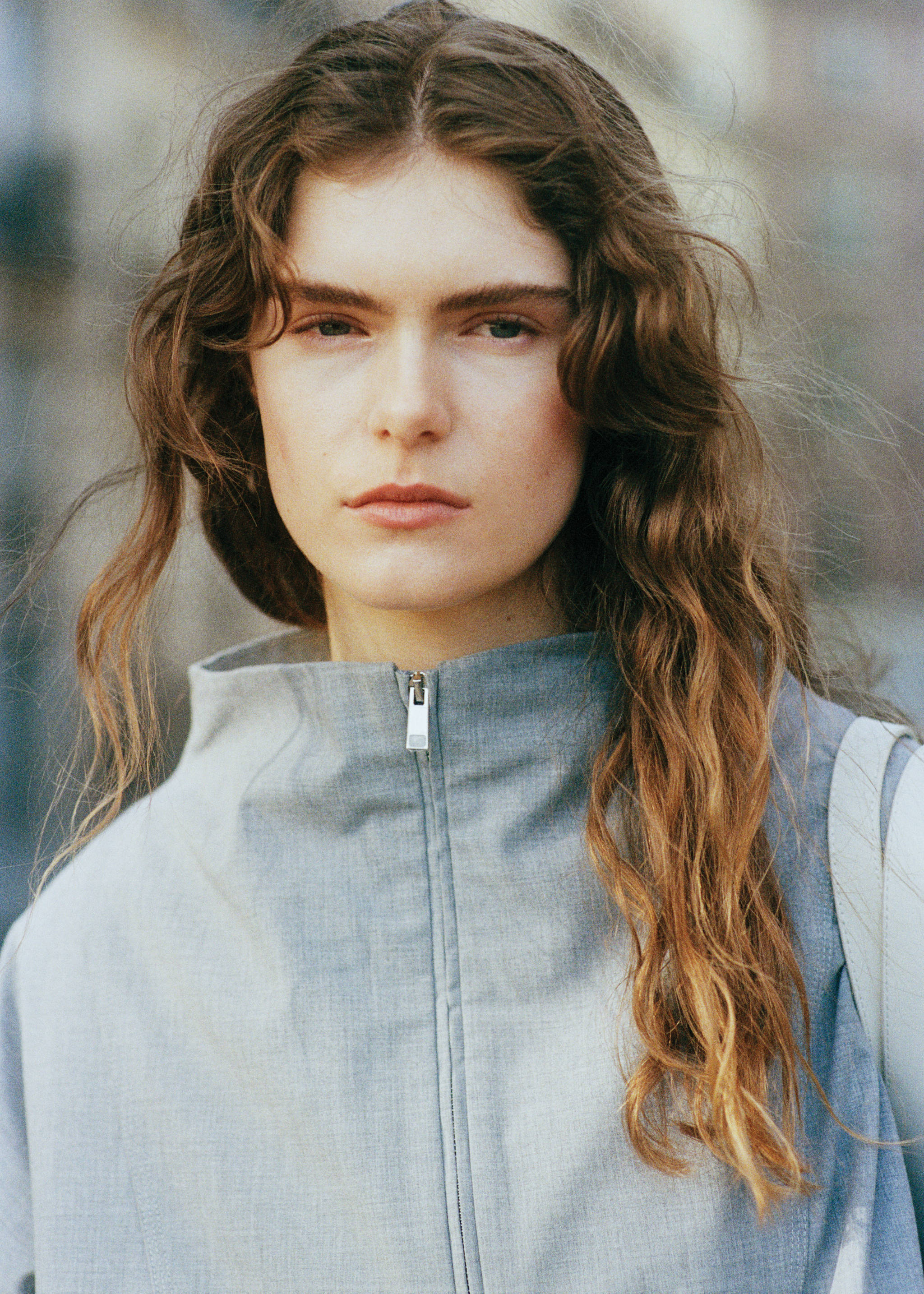 Oversized barn jacket with zipper - Details of the article 7