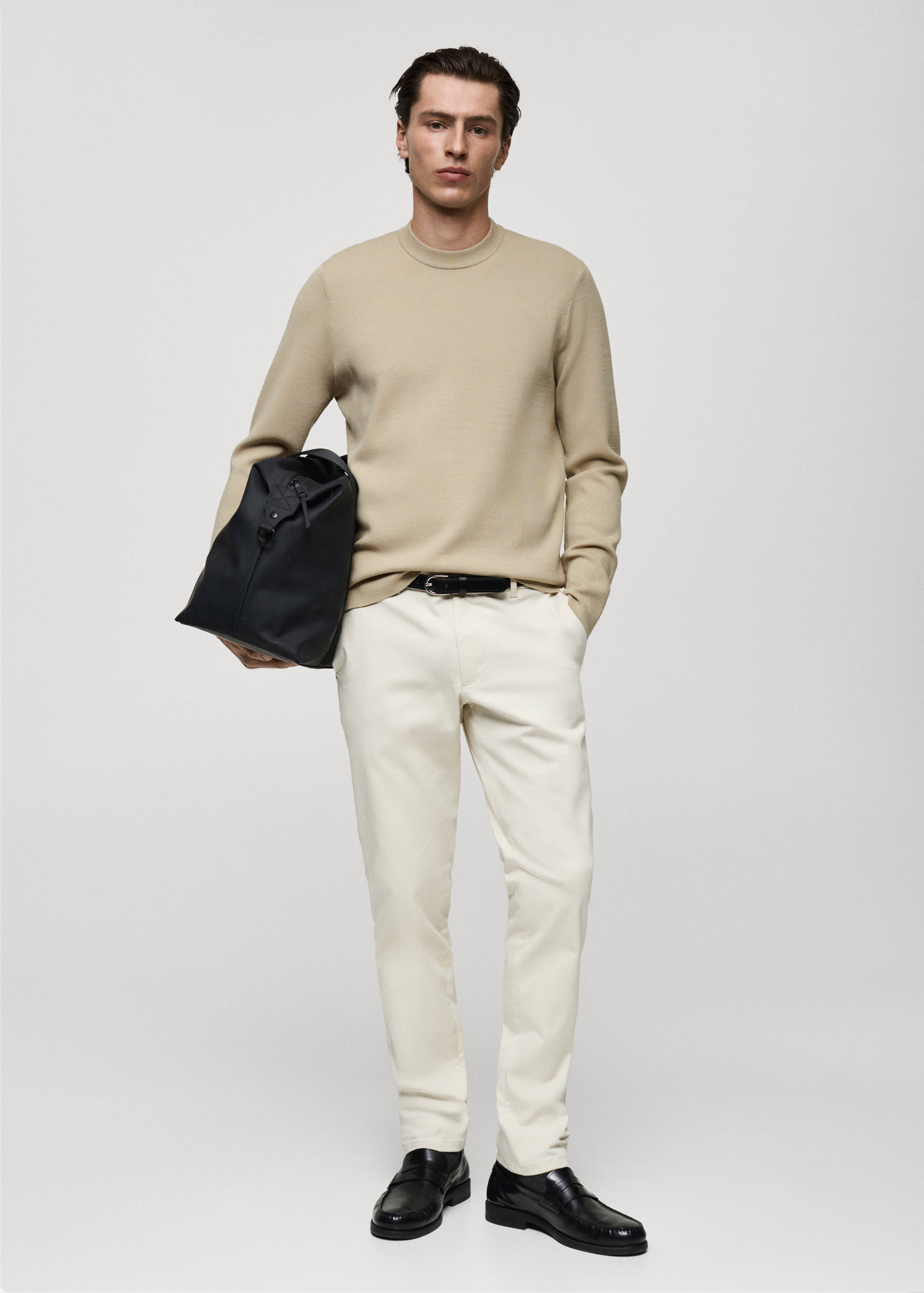 Medium-knit regular-fit sweater - General plane