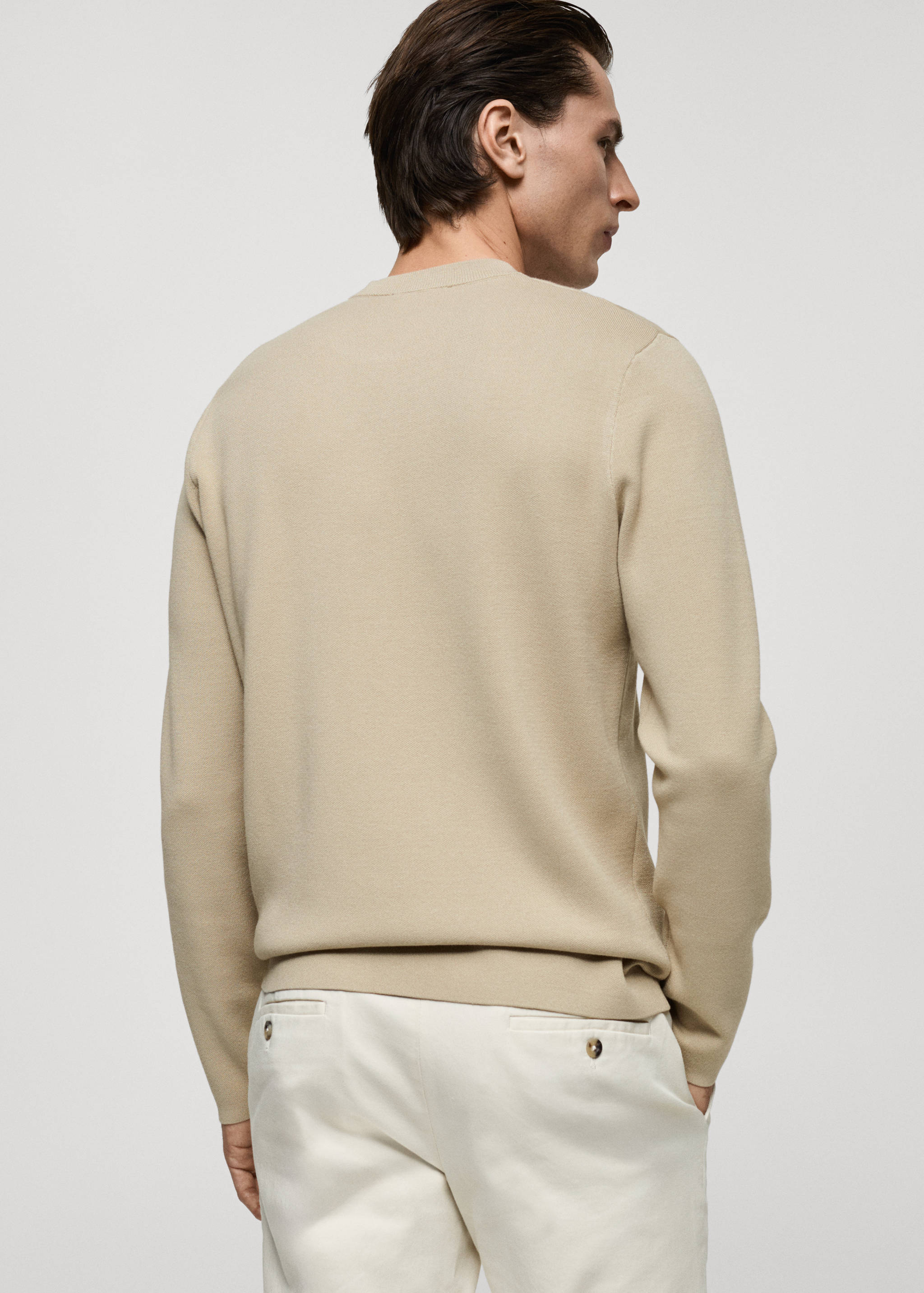 Medium-knit regular-fit sweater - Reverse of the article