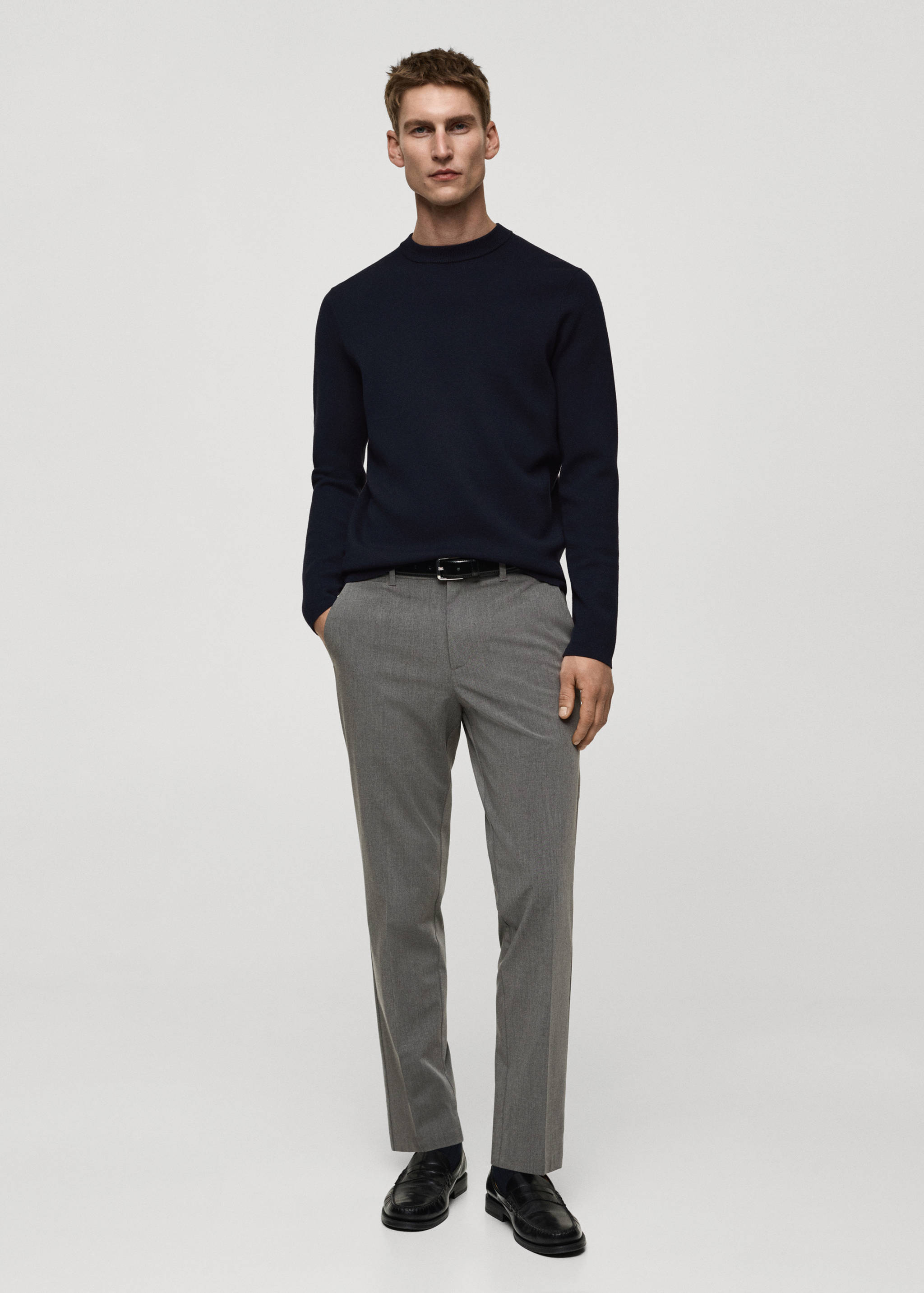 Medium-knit regular-fit sweater - General plane