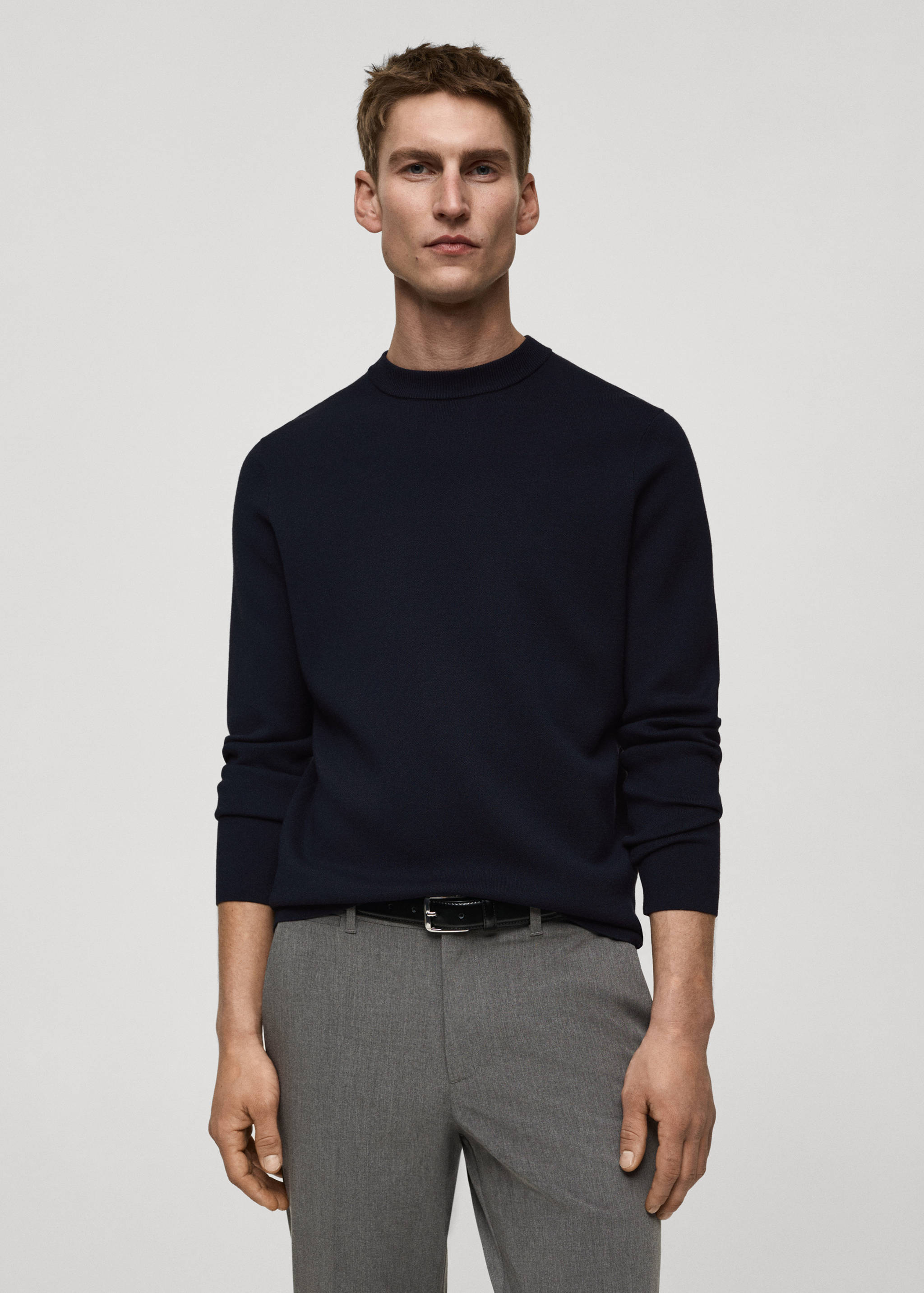 Medium-knit regular-fit sweater - Medium plane