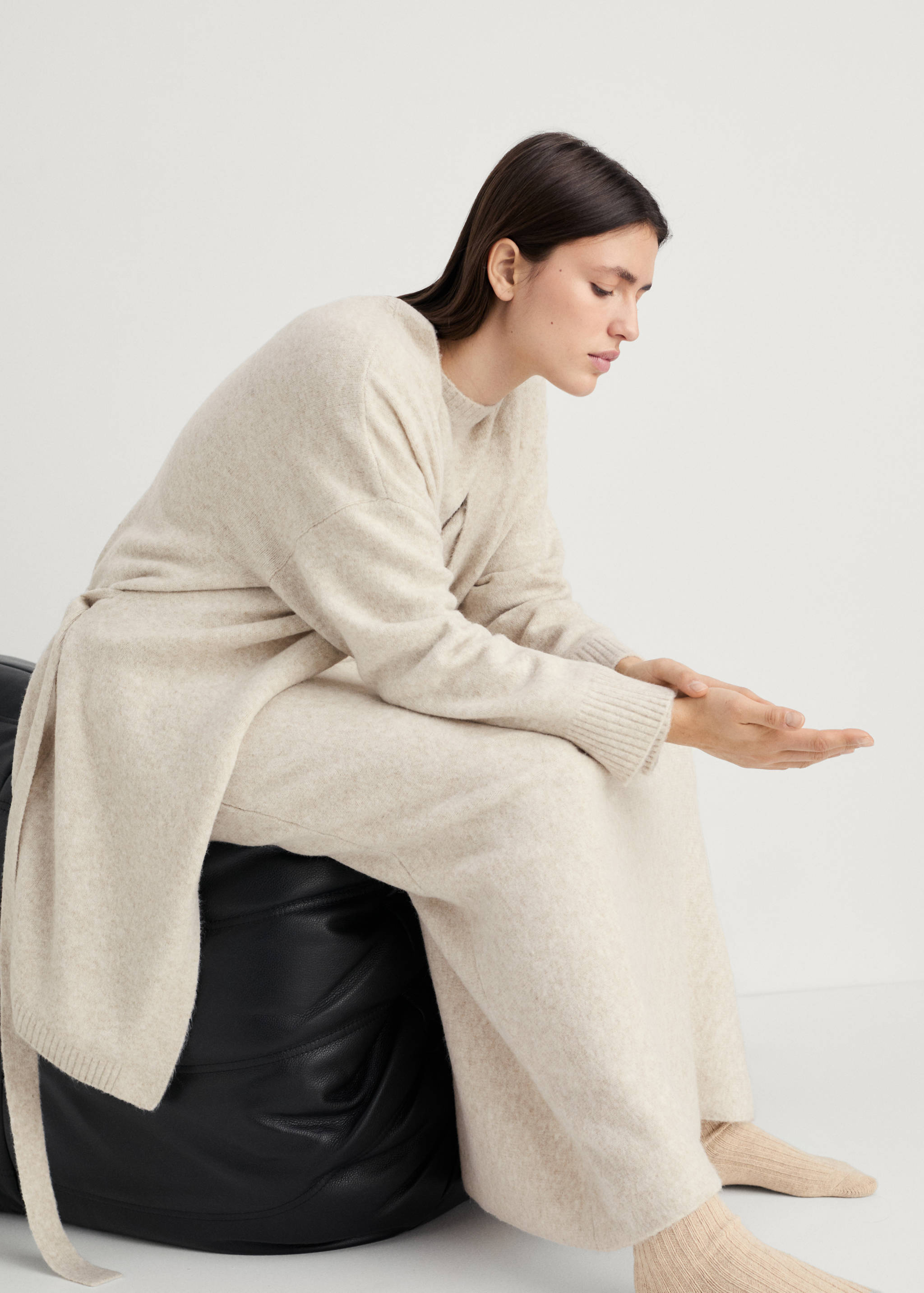 Short knitted cardigan - Details of the article 2