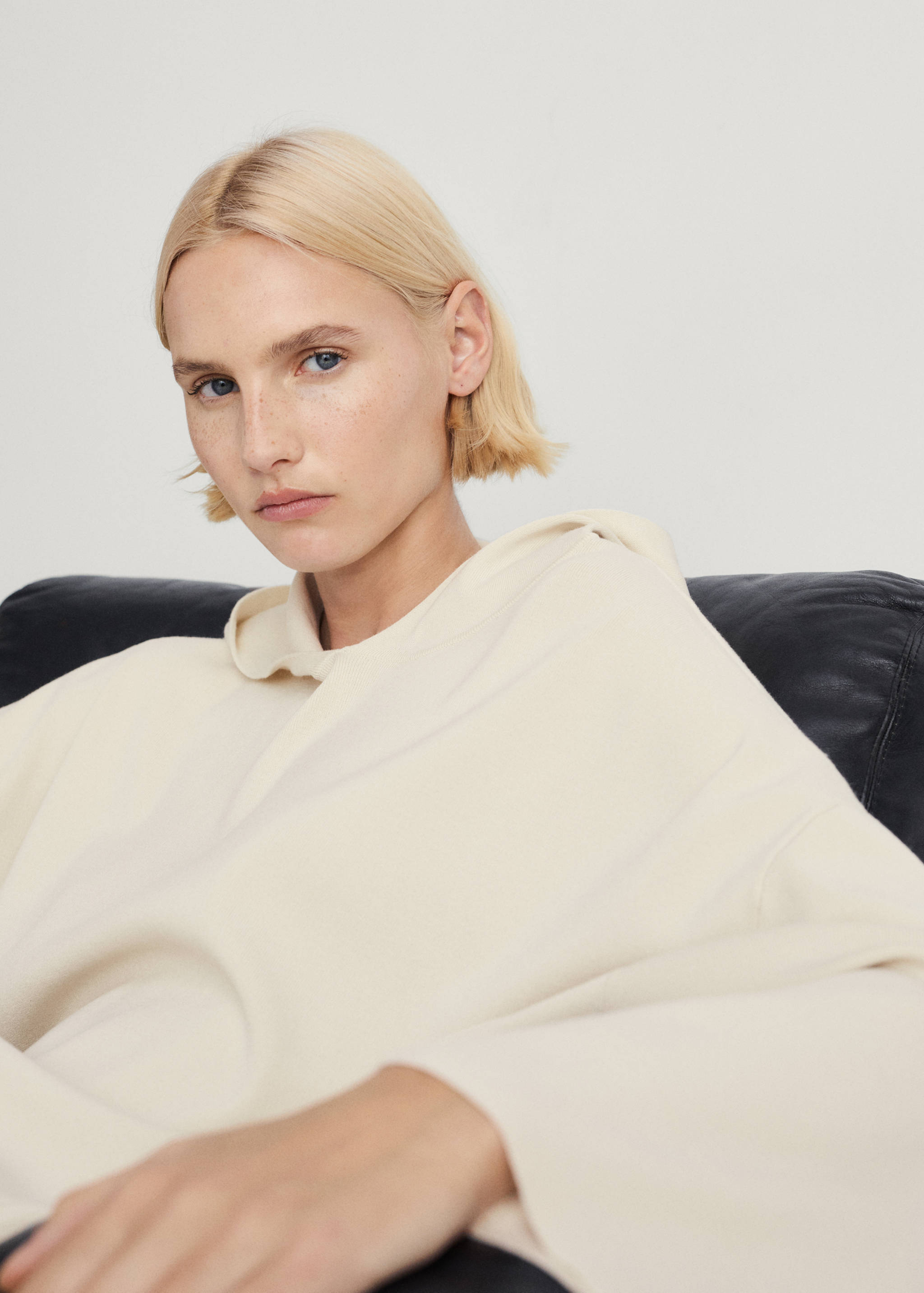 Rib-knit hoodie sweatshirt - Details of the article 2