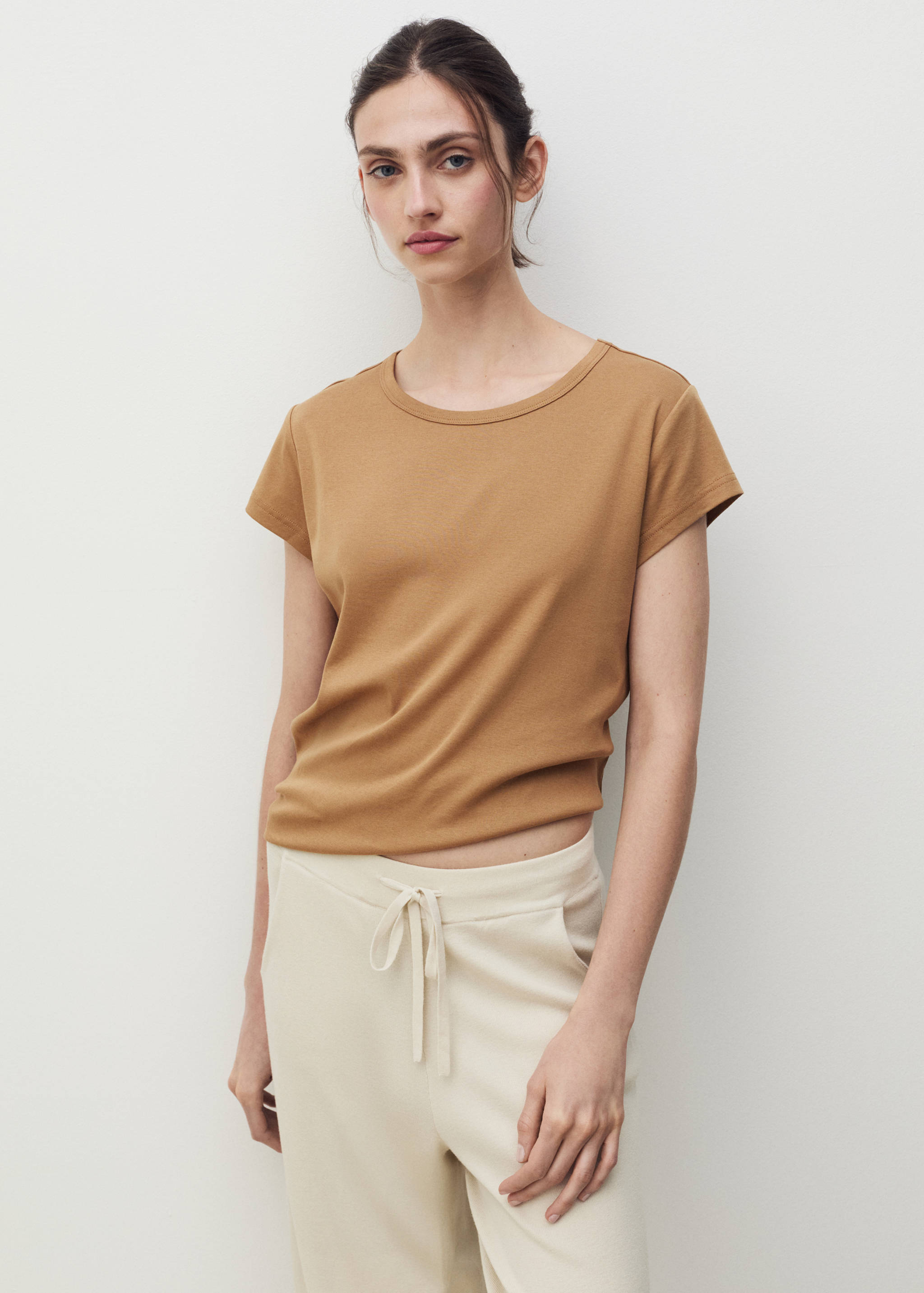 100% cotton short sleeve t-shirt - Medium plane