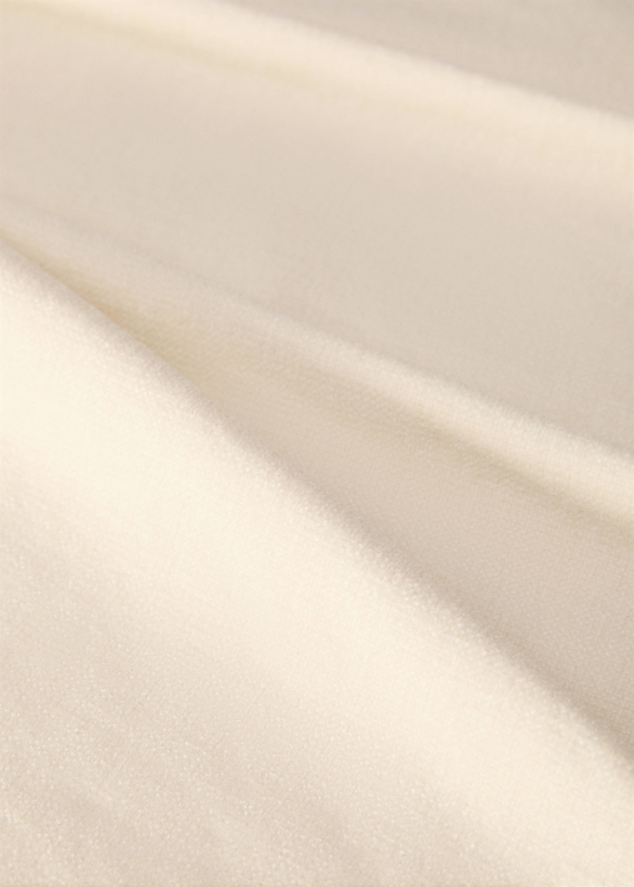 Chenille blanket with fringes - Details of the article 2