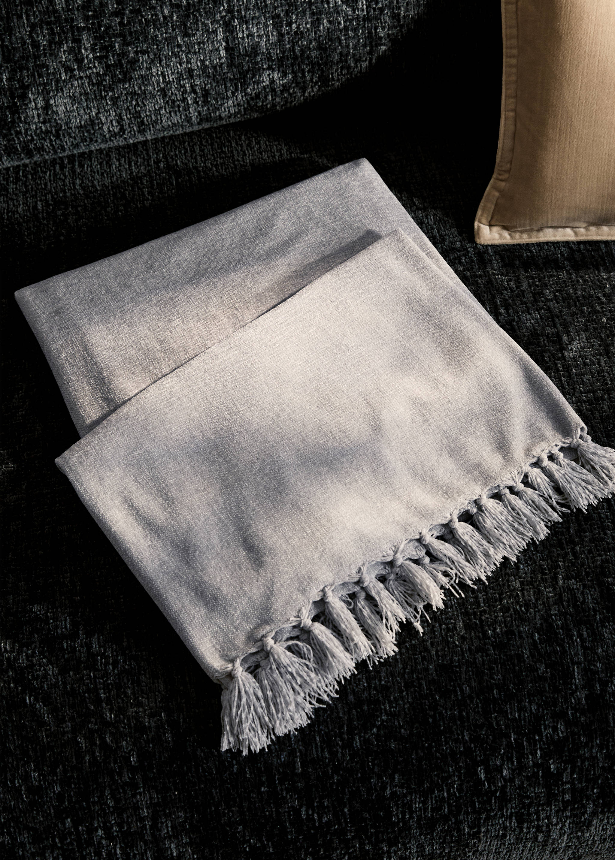 Chenille blanket with fringes - General plane