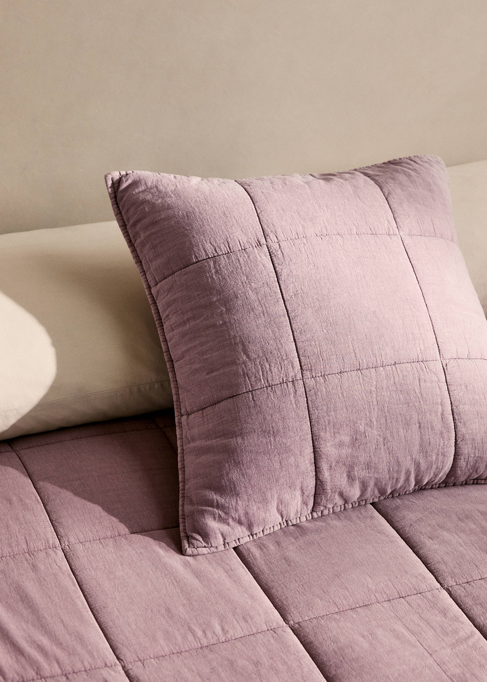 Poszewka na poduszkę z bawełny garment-dyed w kratę 50x50 cm - Plan ogólny