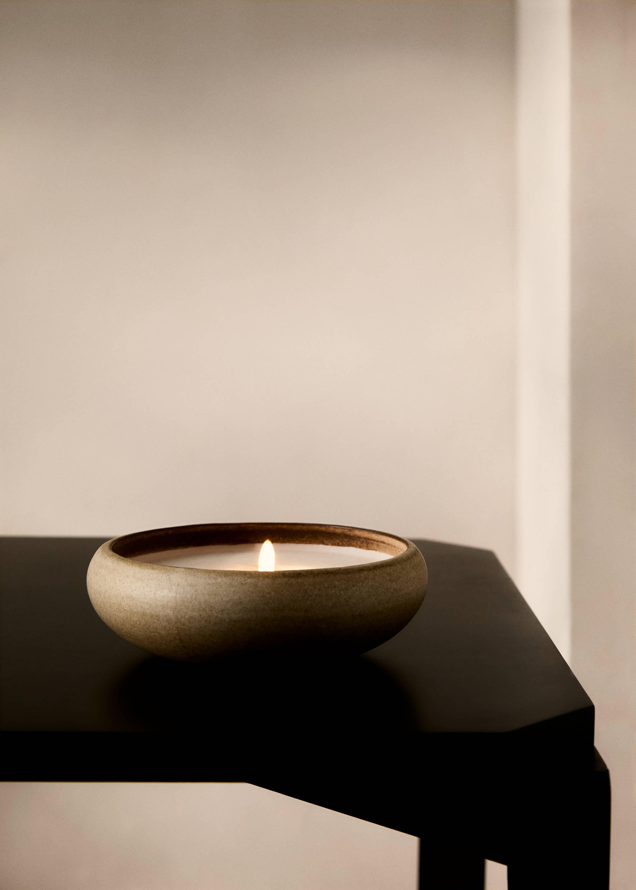 Mellanstort stearinljus - Allmän bild