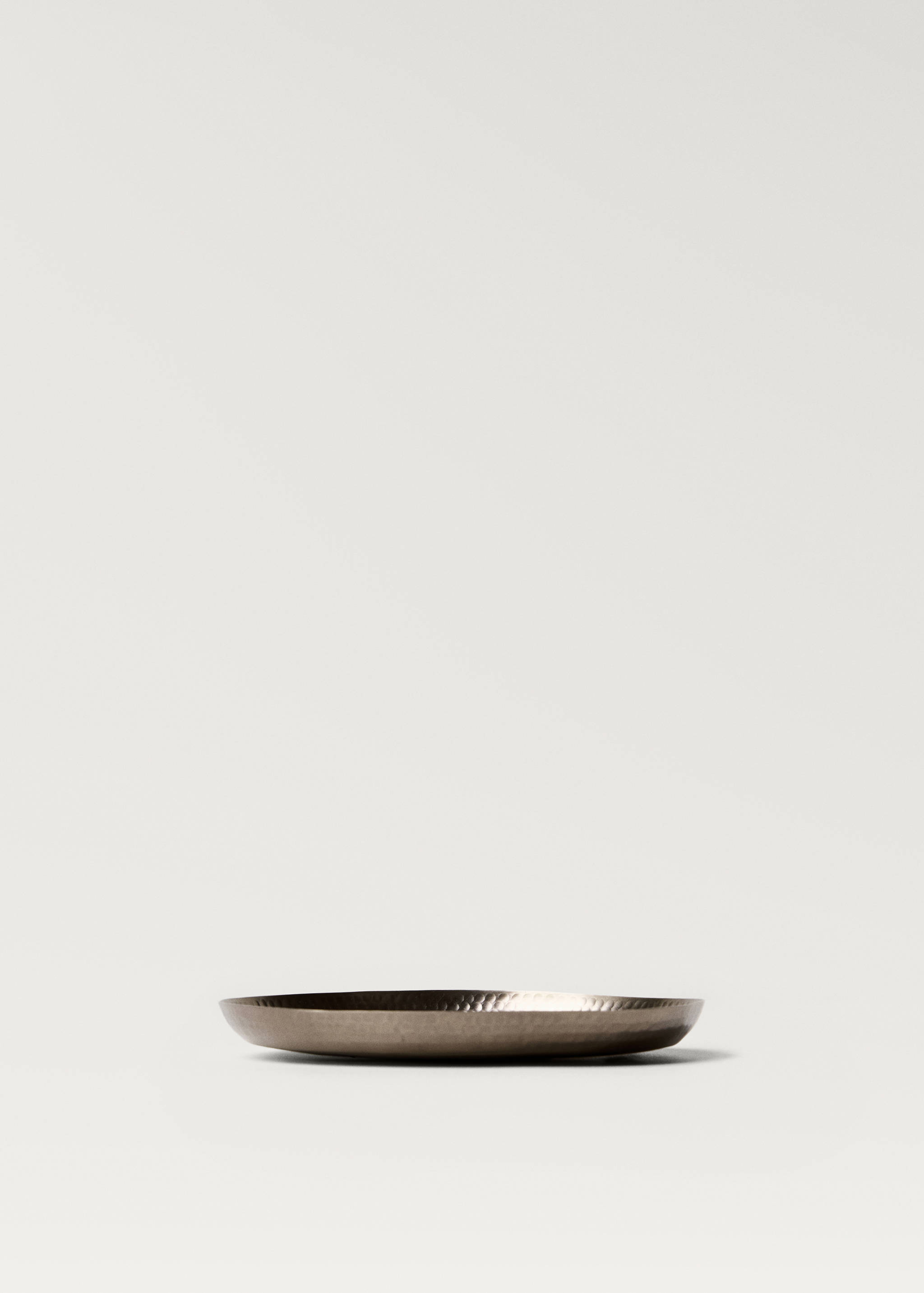 Medium hammered metal tray - Article without model