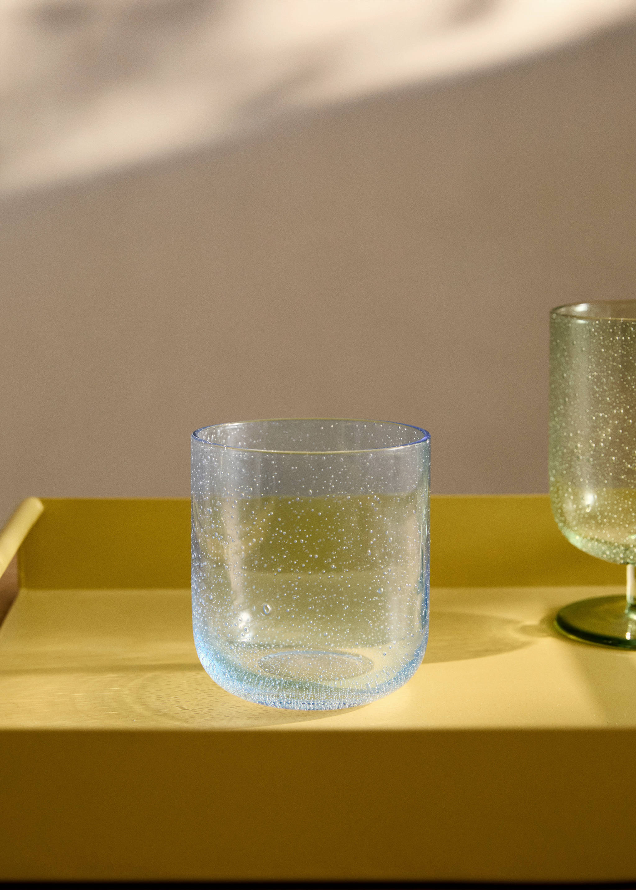 Bubble-glass glass - General plane