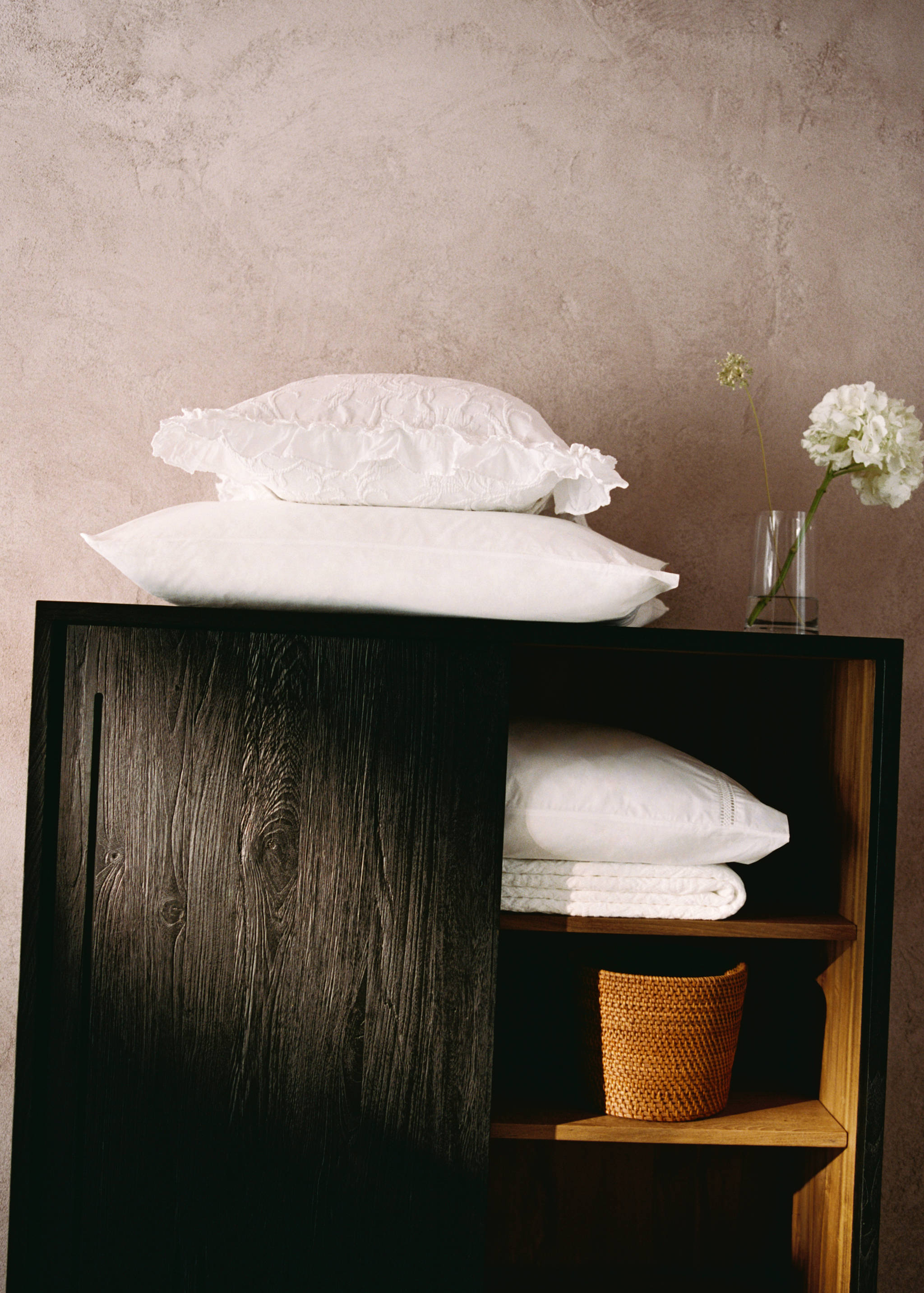 Jacquard cotton floral pillowcase 50x50 cm - Details of the article 6