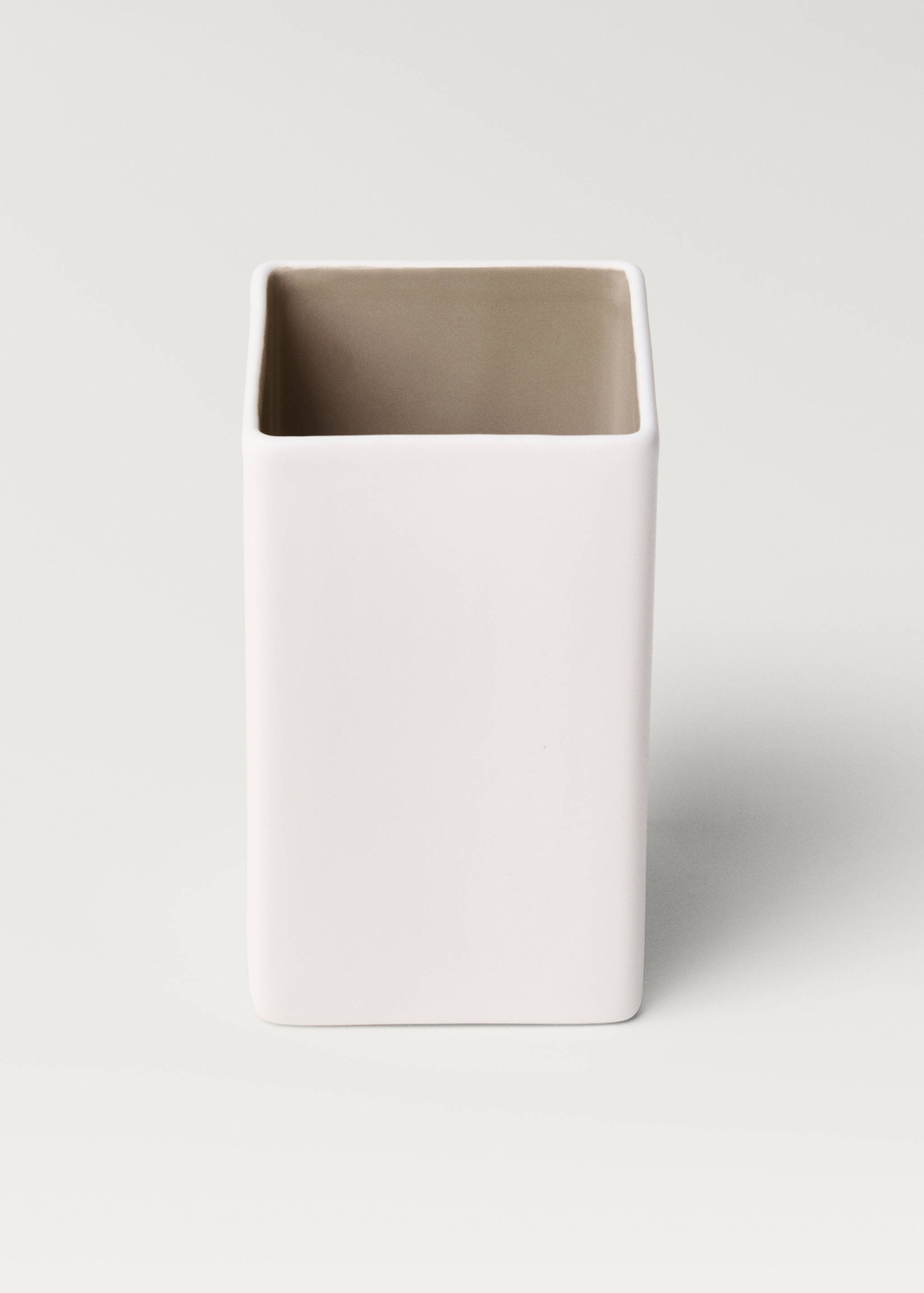 Two-tone earthenware bathroom tumbler - Details of the article 2