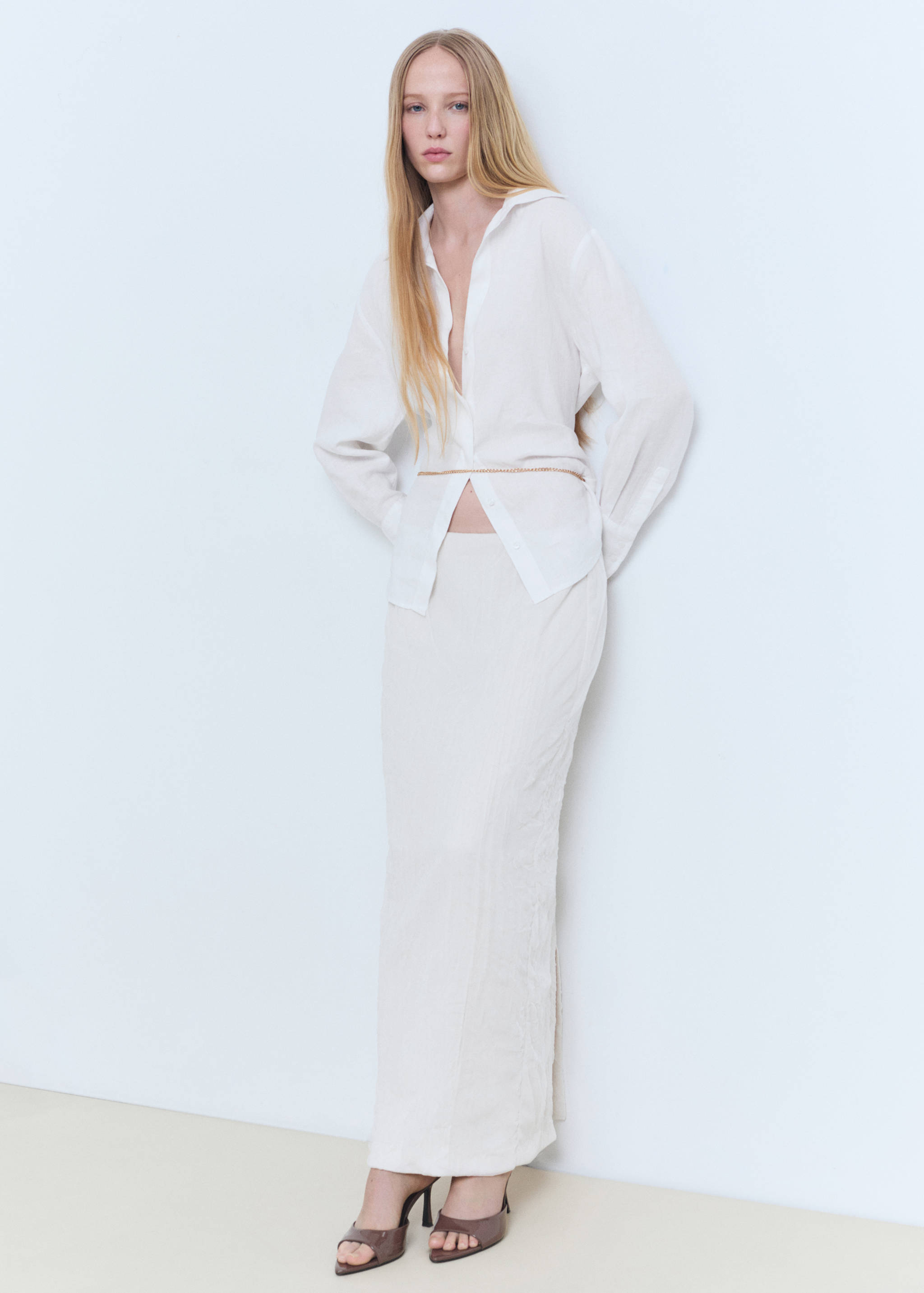 Patent leather effect heeled sandal - General plane