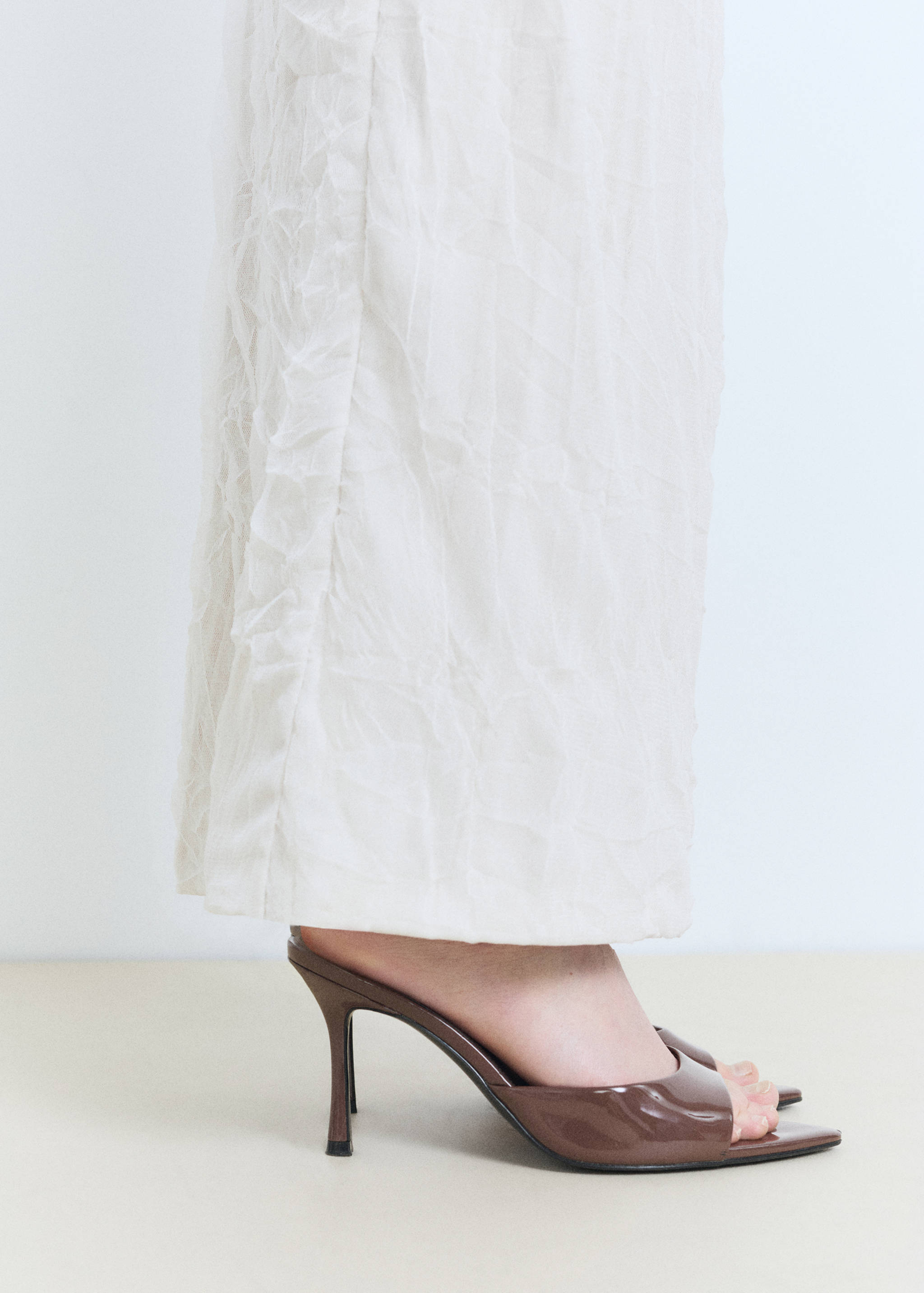 Patent leather effect heeled sandal - Details of the article 9