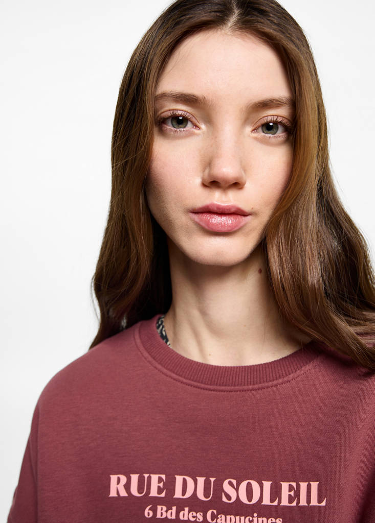 Message sweatshirt — Maroon