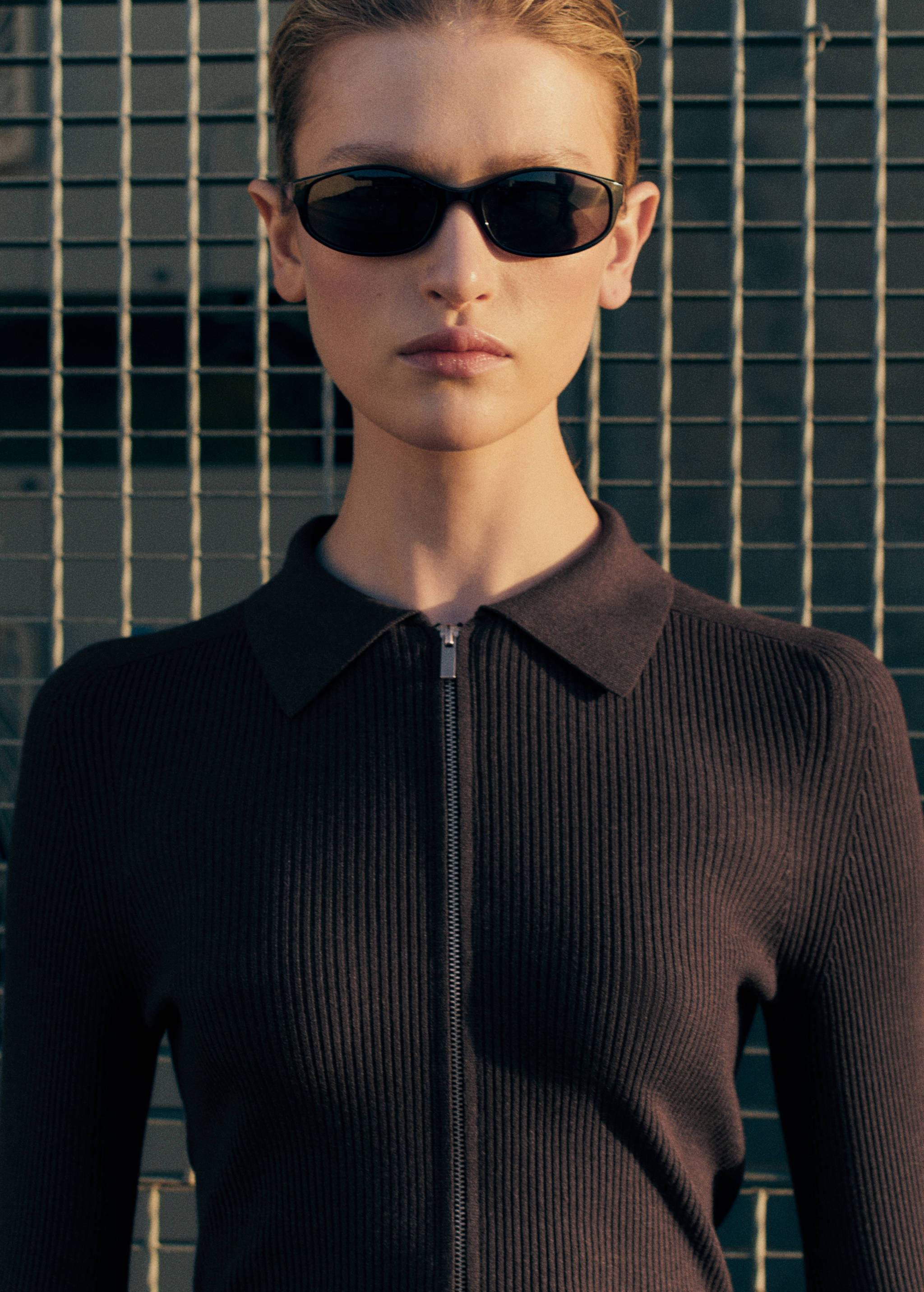 Stickad kofta dragkedja - Detaljer om artikeln 6