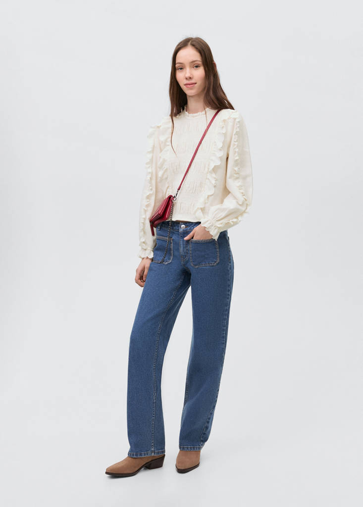 Ruched blouse with ruffles — Off White