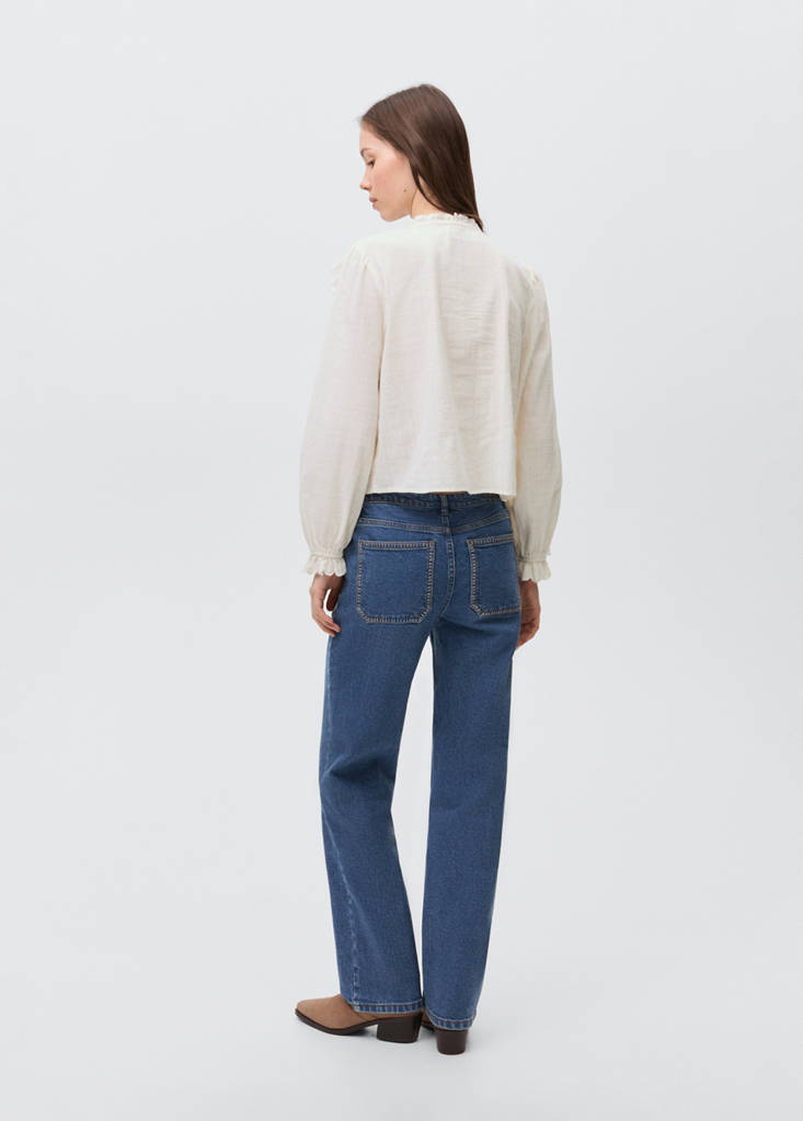 Ruched blouse with ruffles — Off White