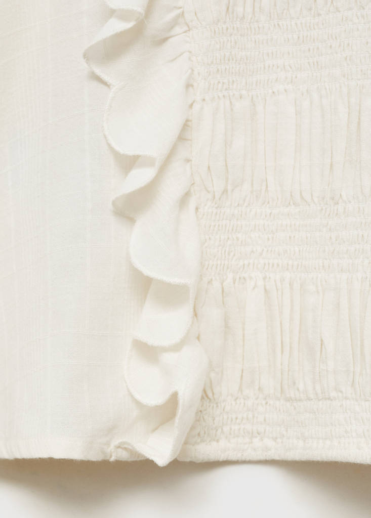 Ruched blouse with ruffles — Off White