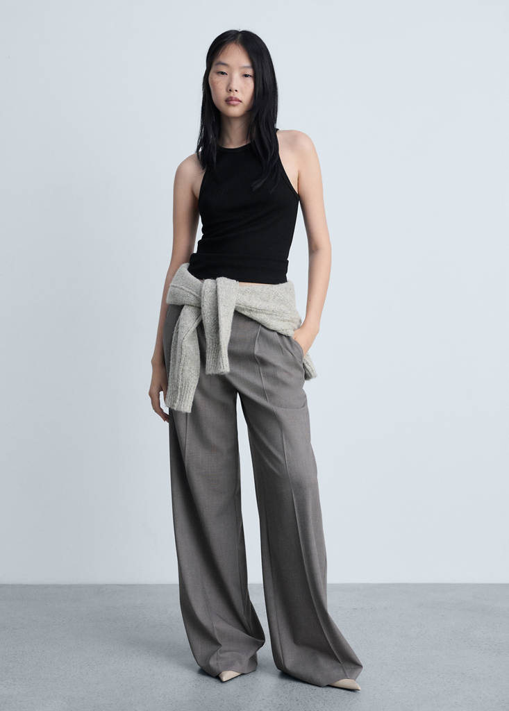 Fine ribbed knit top — Black
