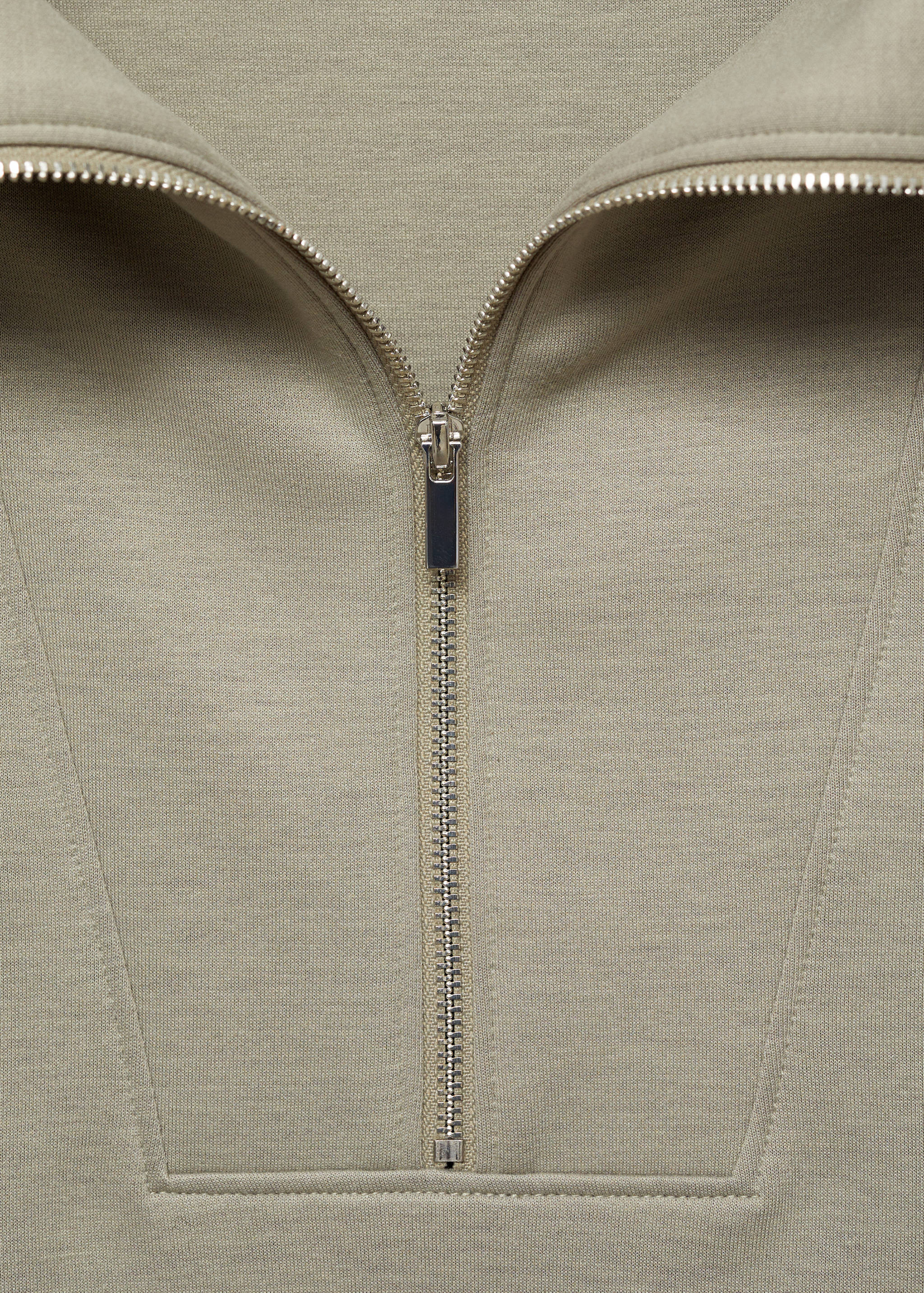 Трикотажный свитшот с воротником и молнией - Деталь изделия 8