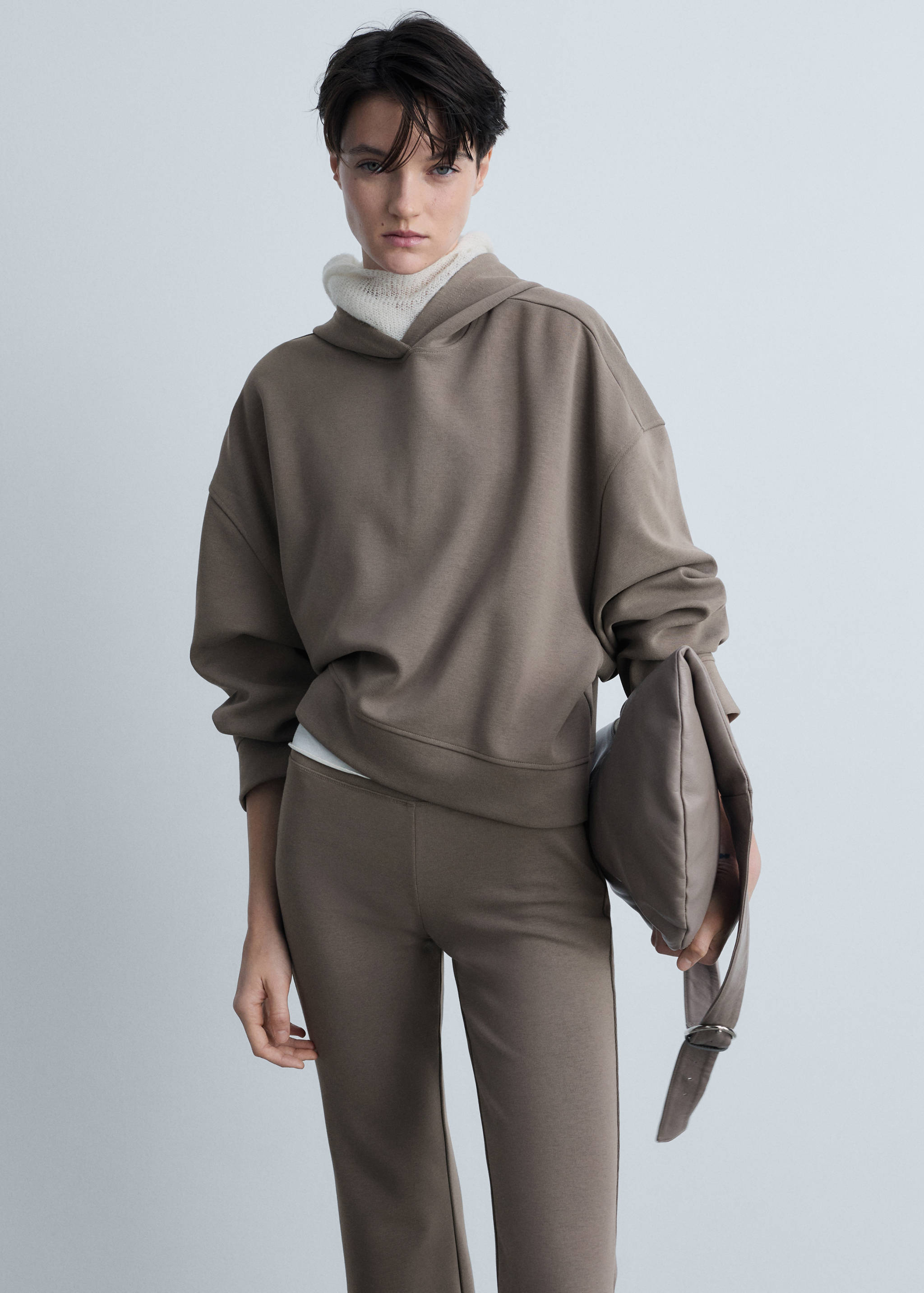 Sweat-shirt oversize capuche - Plan moyen