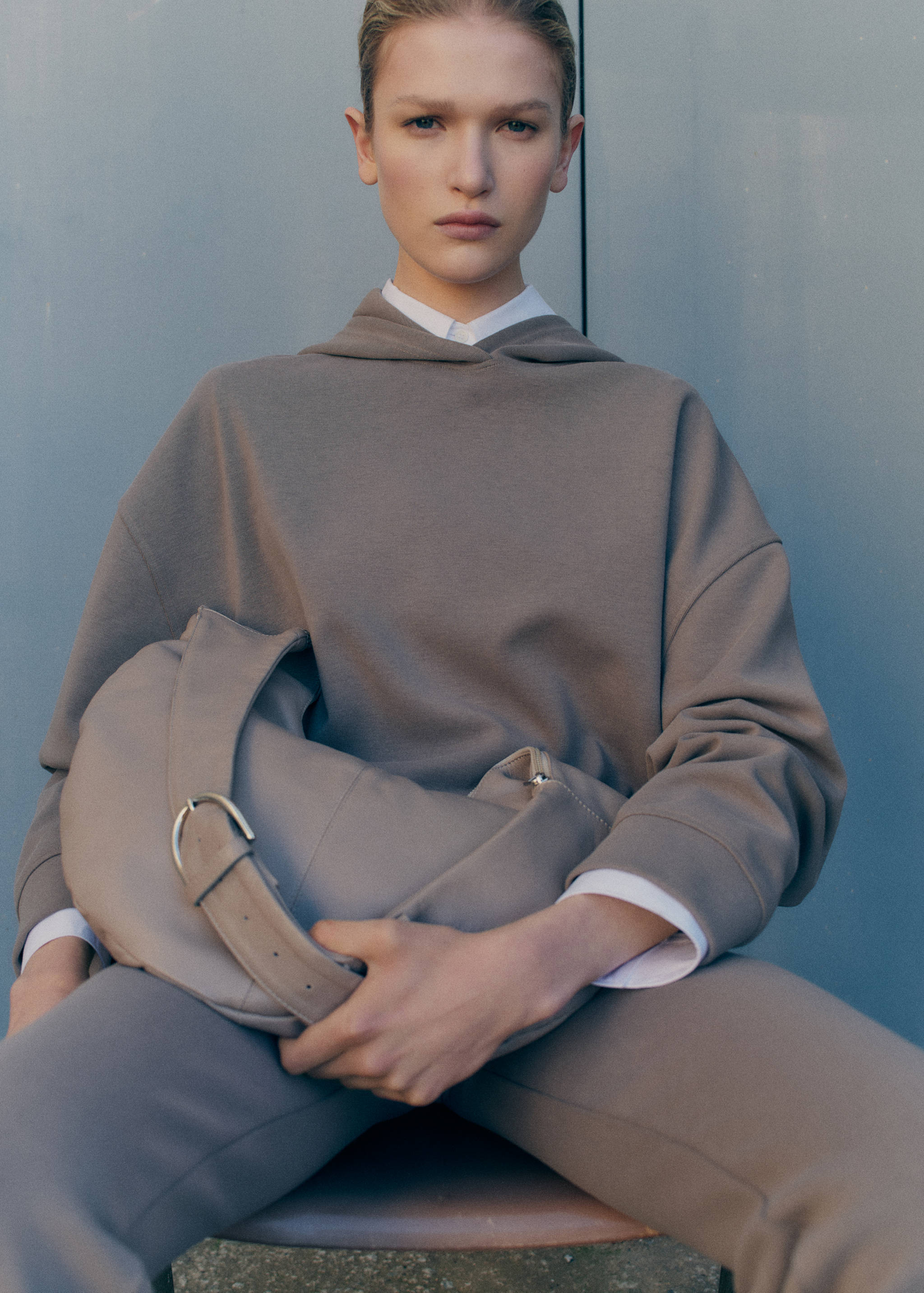 Sweat-shirt oversize capuche - Détail de l'article 6