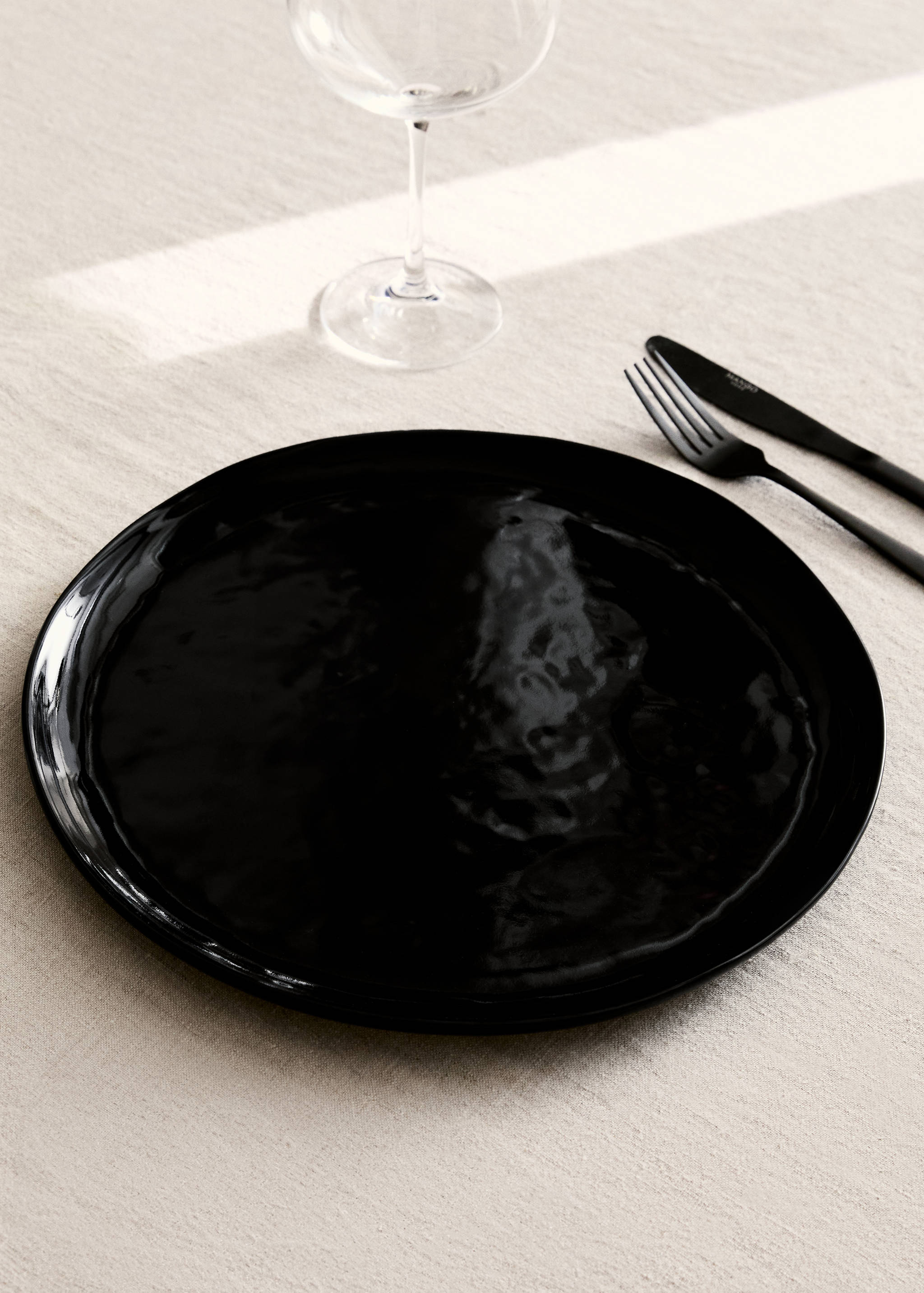 Steingut-Platzteller mit glattem Design - Allgemeine Ansicht