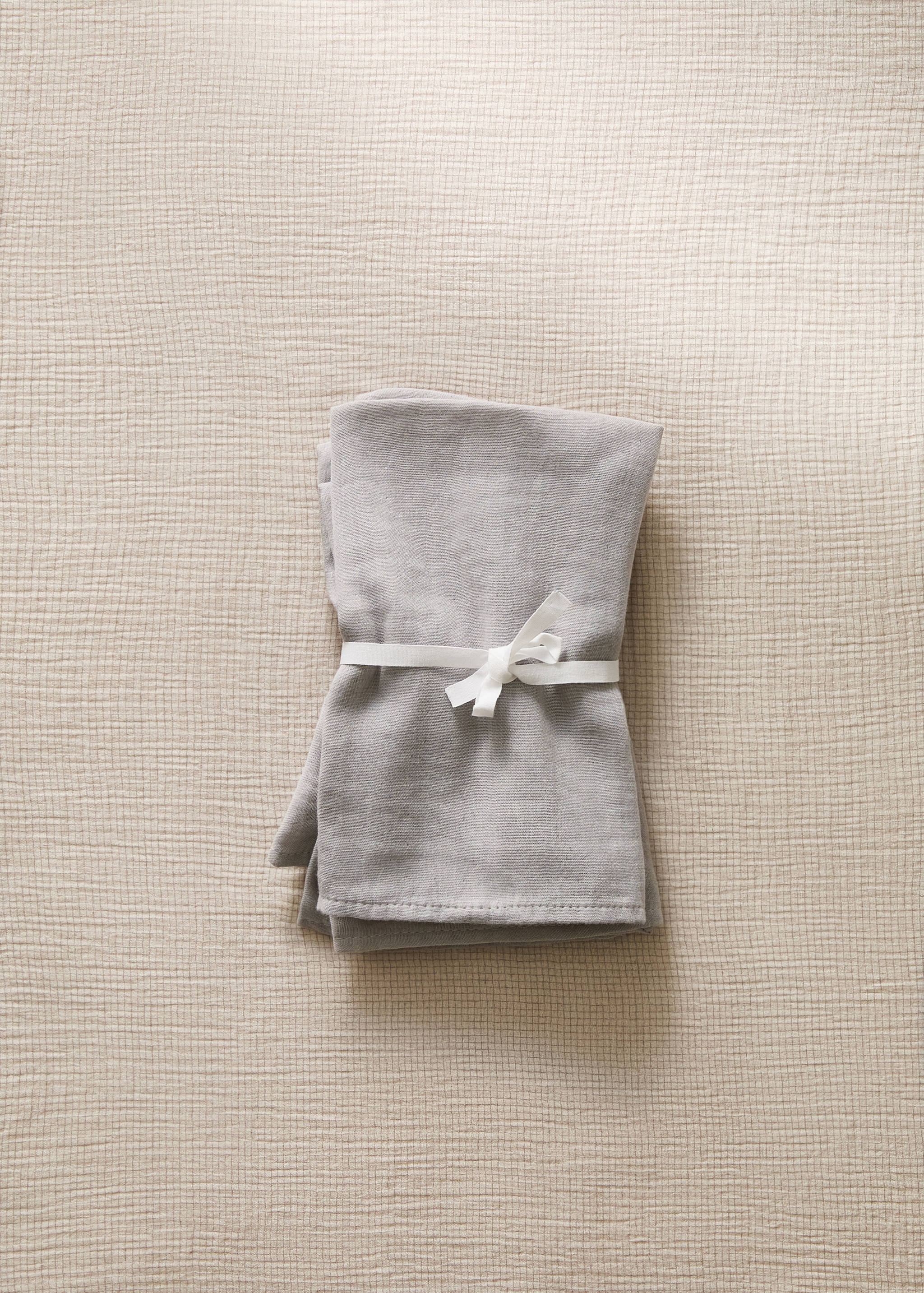 Plain cotton baby swaddle - General plane