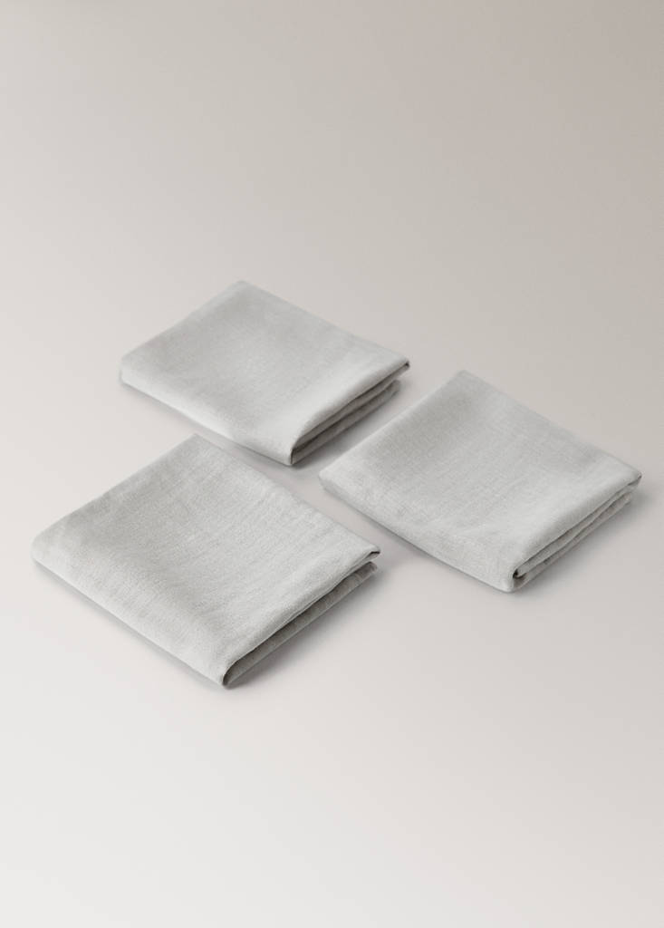 Plain cotton baby swaddle — Grey