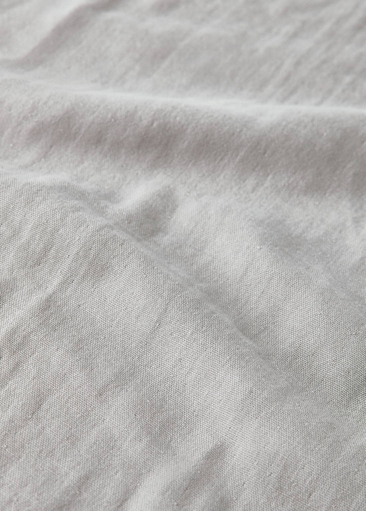 Plain cotton baby swaddle — Grey