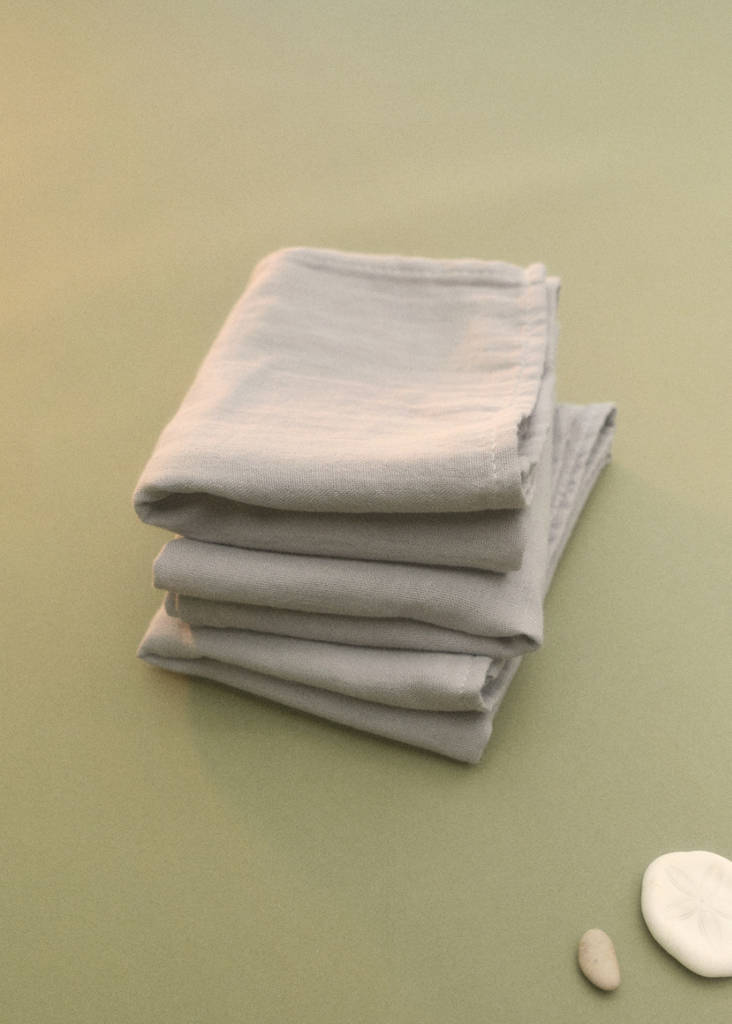 Plain cotton baby swaddle — Grey