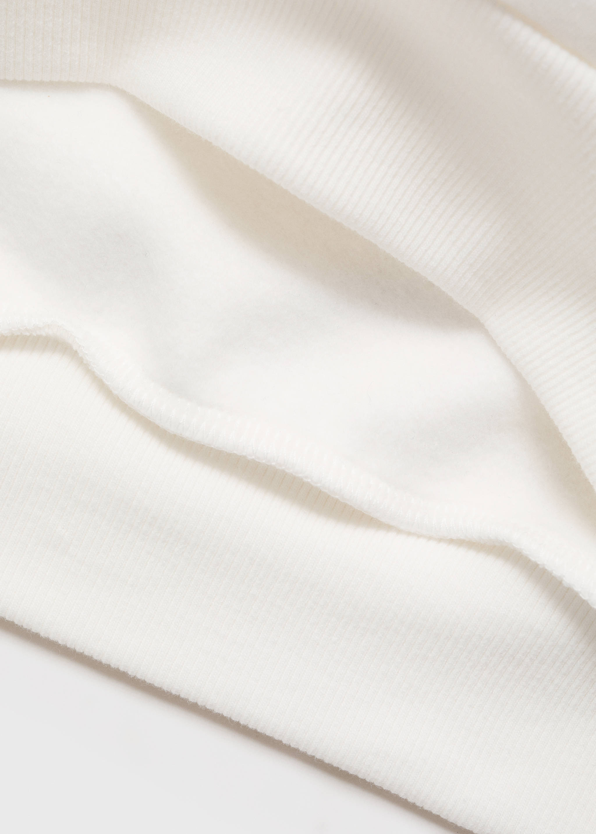 Свитшот Минни Маус - Деталь изделия 0