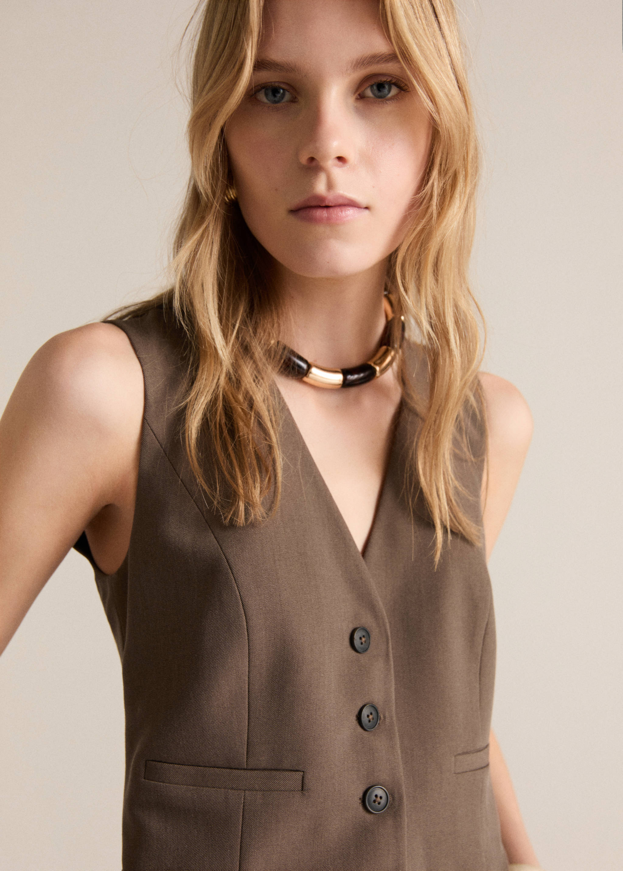 Long suit-style jumpsuit - Details of the article 1