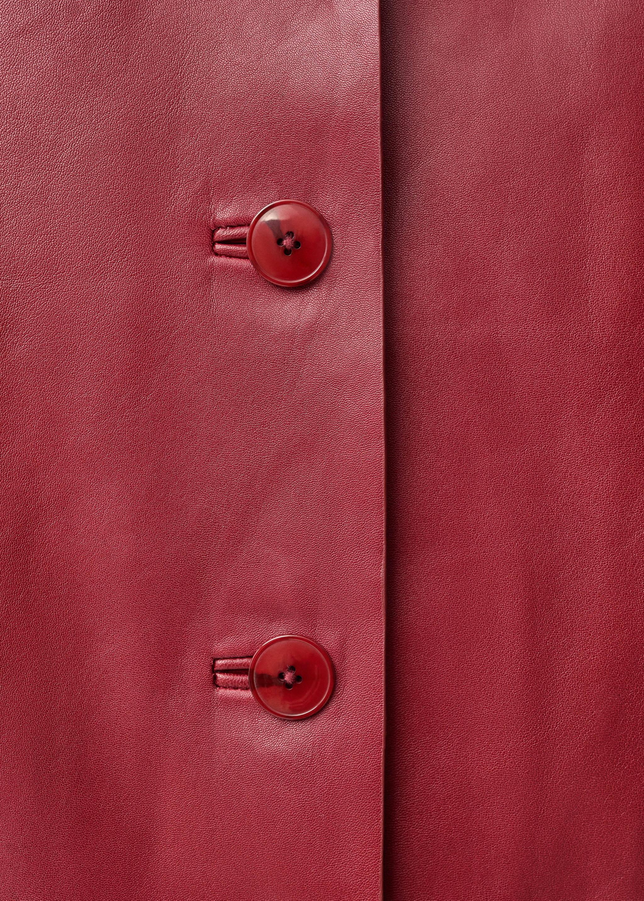 Buttoned leather jacket - Details of the article 8