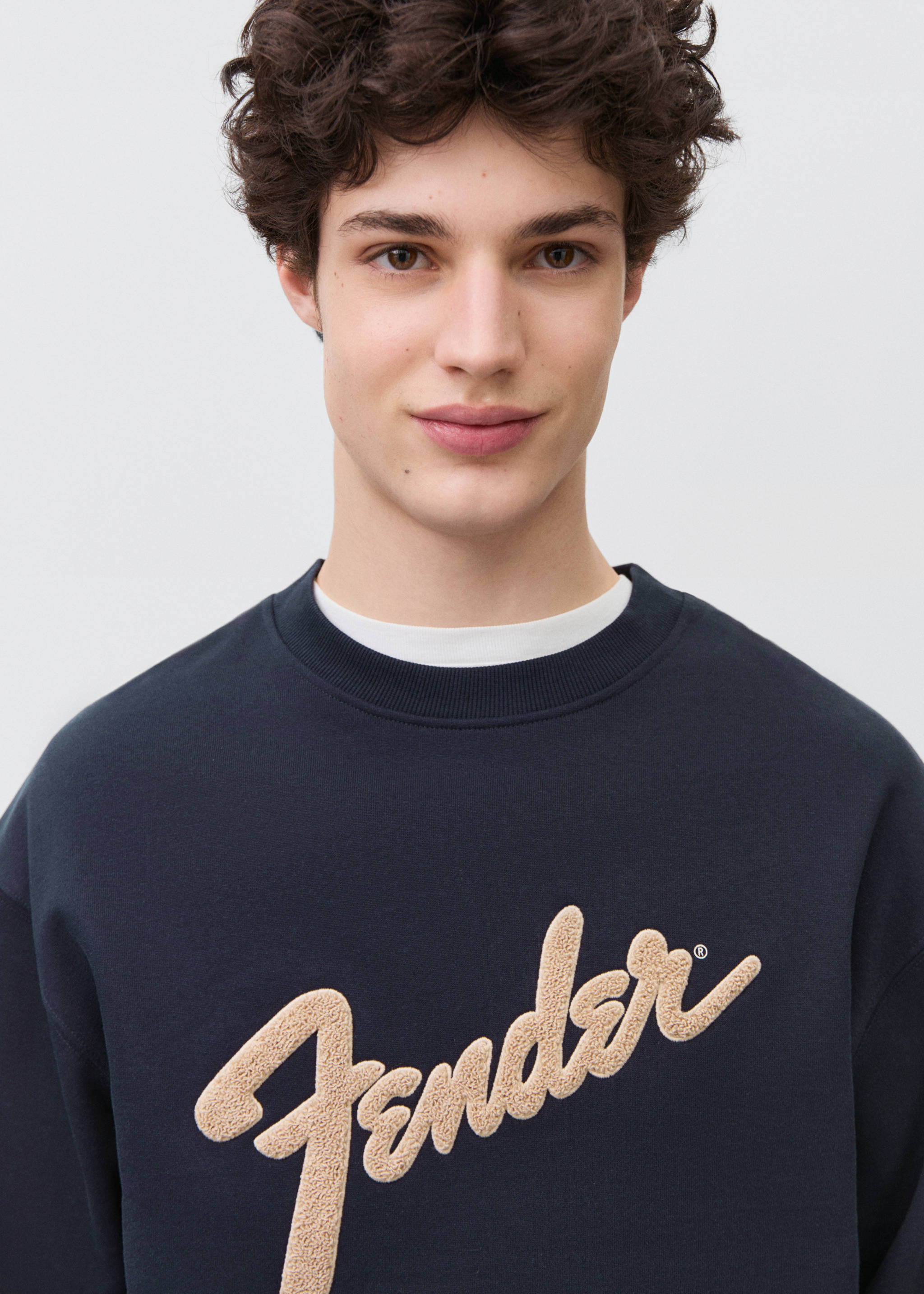 Cotton sweatshirt with embossed message - Details of the article 1