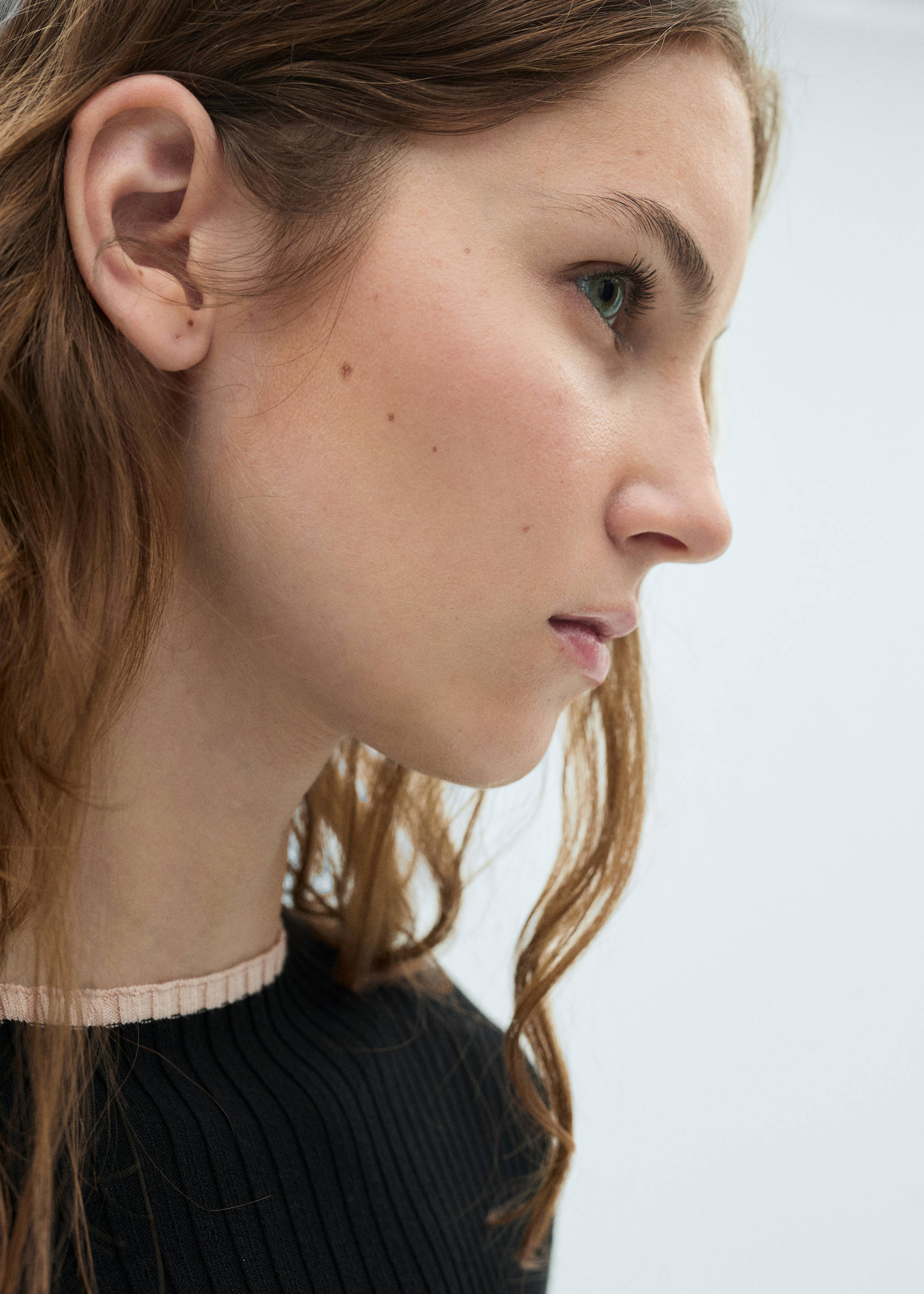 Contrast ribbed knit dress - Details of the article 1