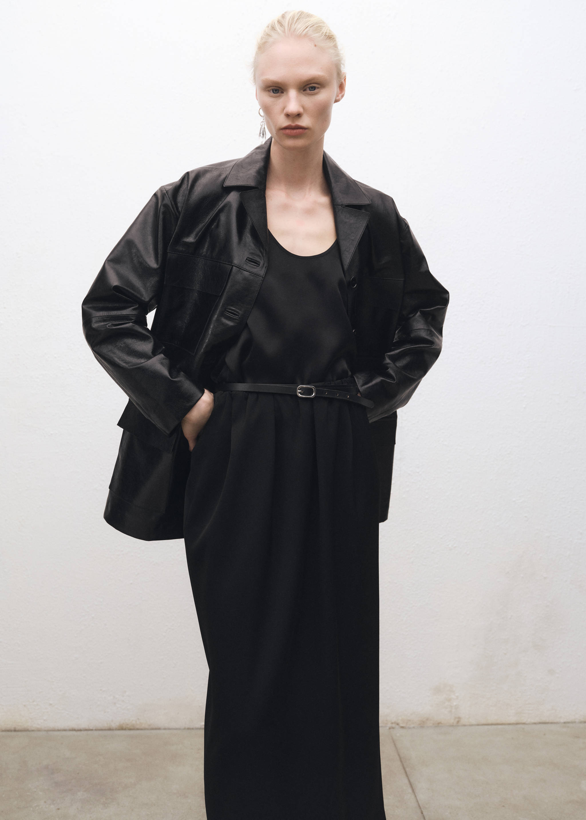 Silk top with straps - Details of the article 1