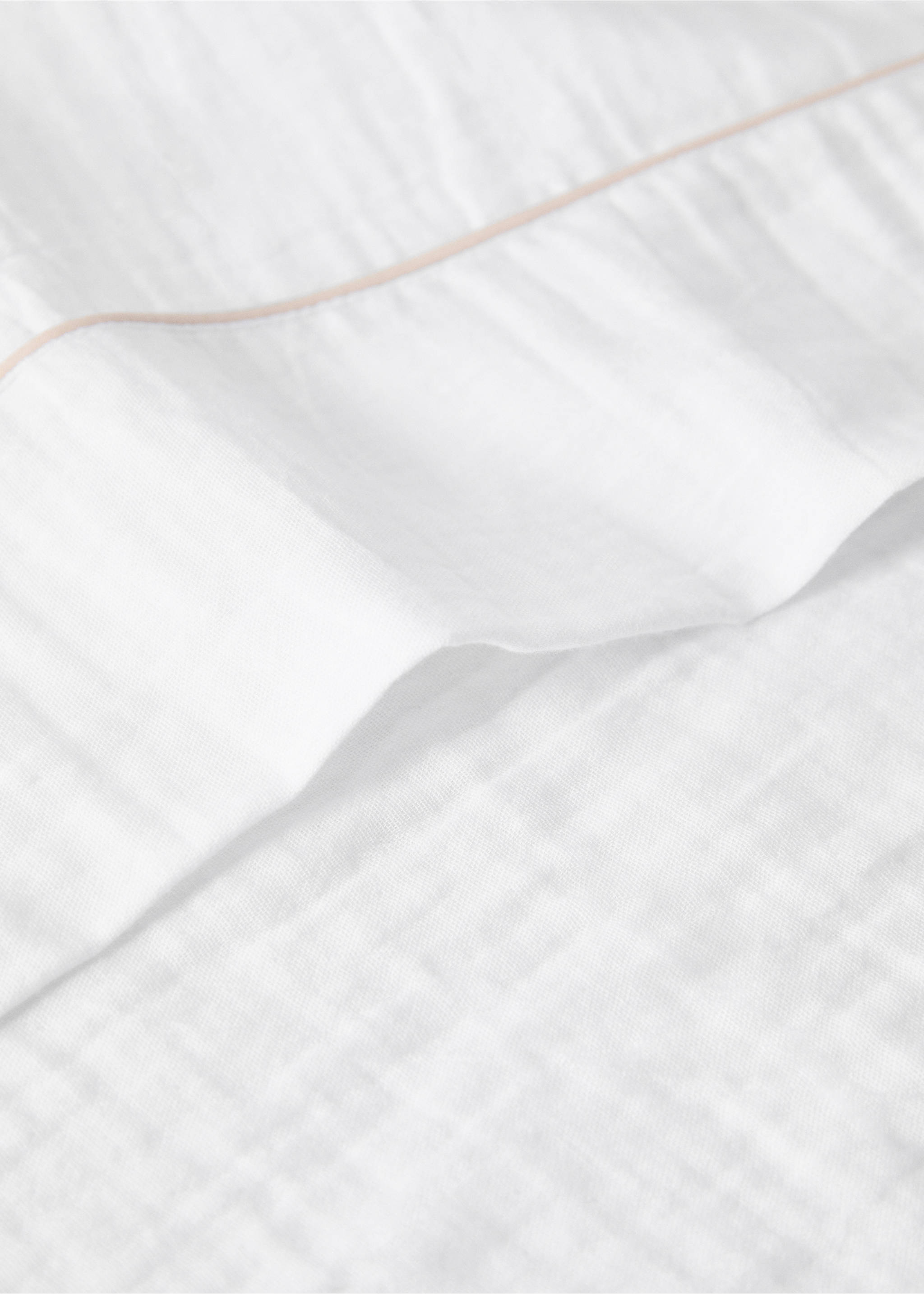 Cotton chiffon top sheet with contrast piping for cot - Details of the article 1, White. Ref: 87094082-00.