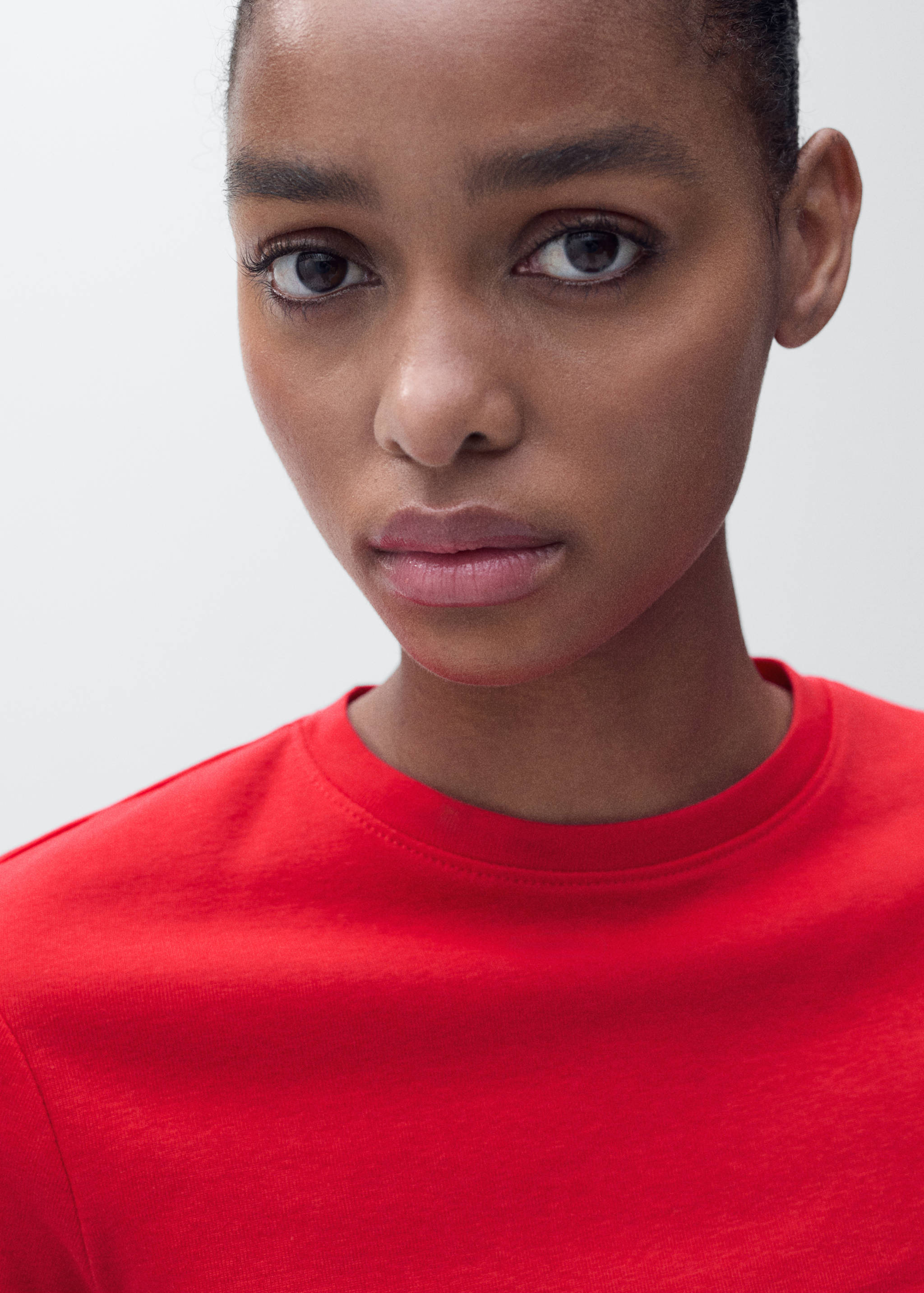 Приталенная футболка из хлопка - Деталь изделия 1