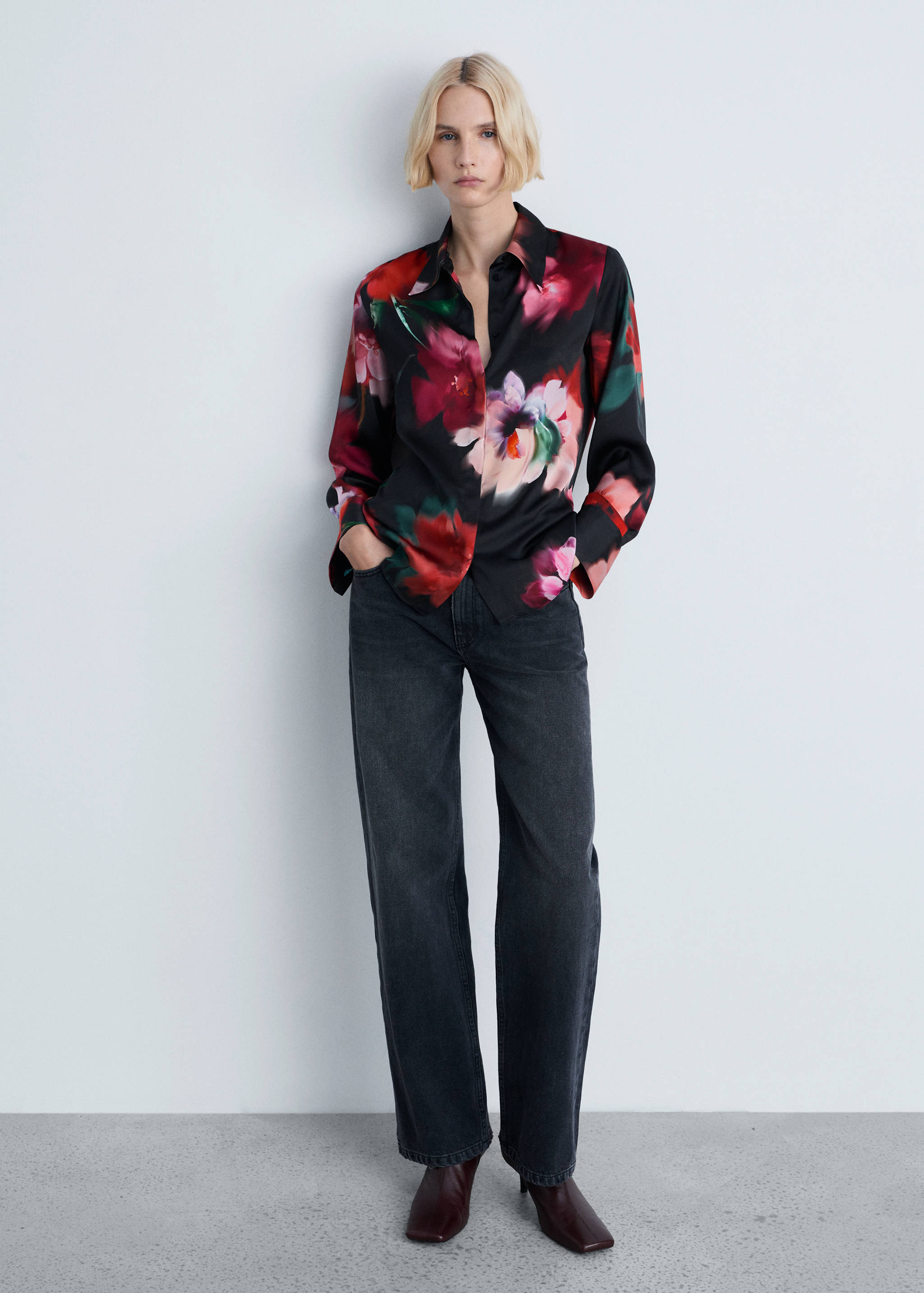 Satin print shirt - General plane