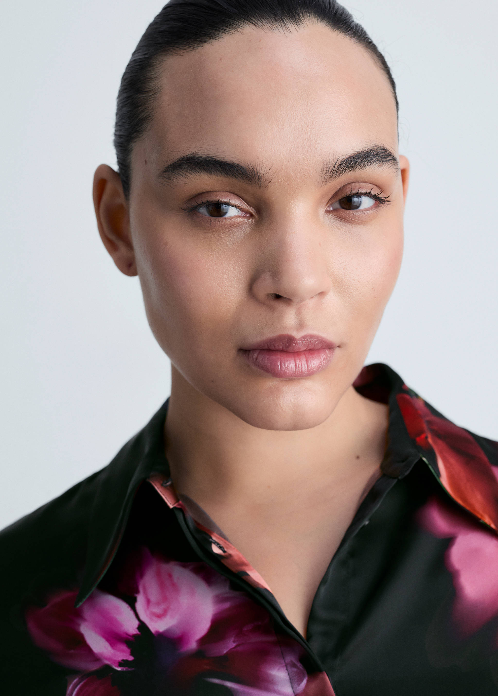 Satin print shirt - Details of the article 4