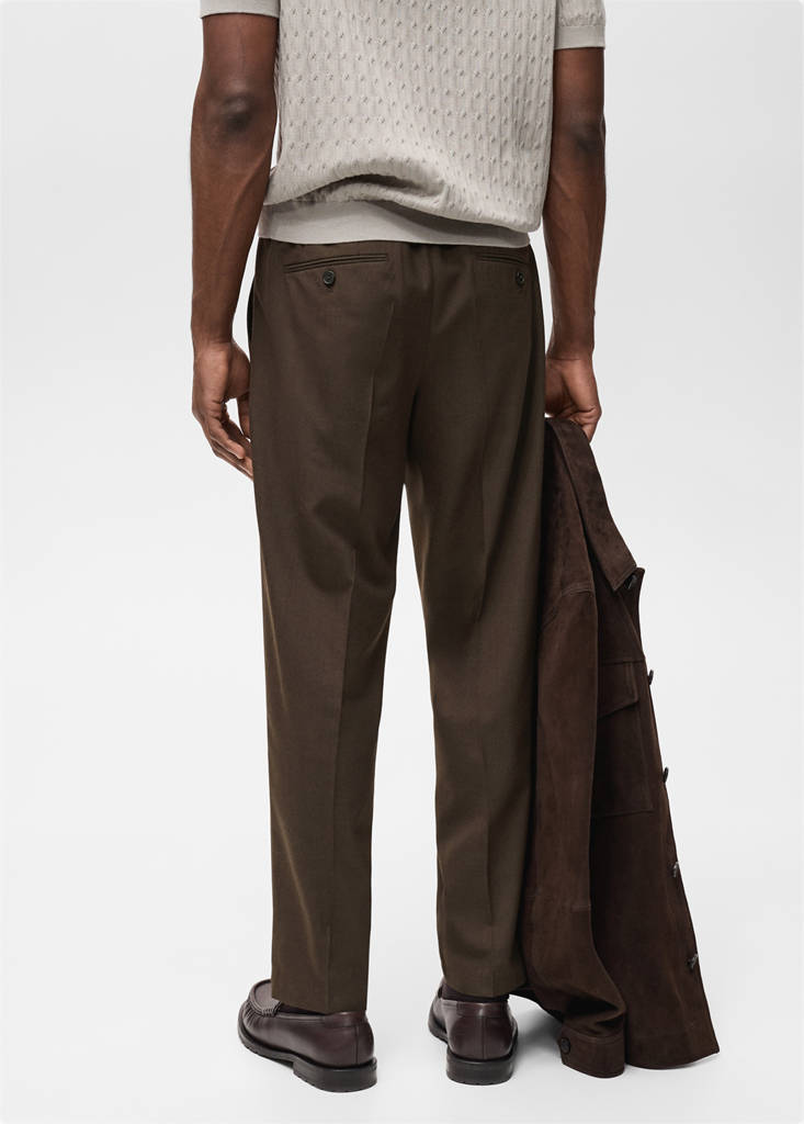 Slim-fit pleated cool wool trousers — Chocolate