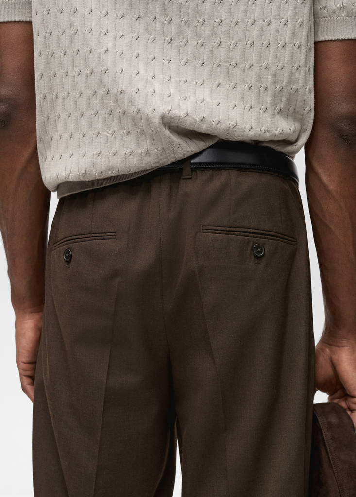 Slim-fit pleated cool wool trousers — Chocolate
